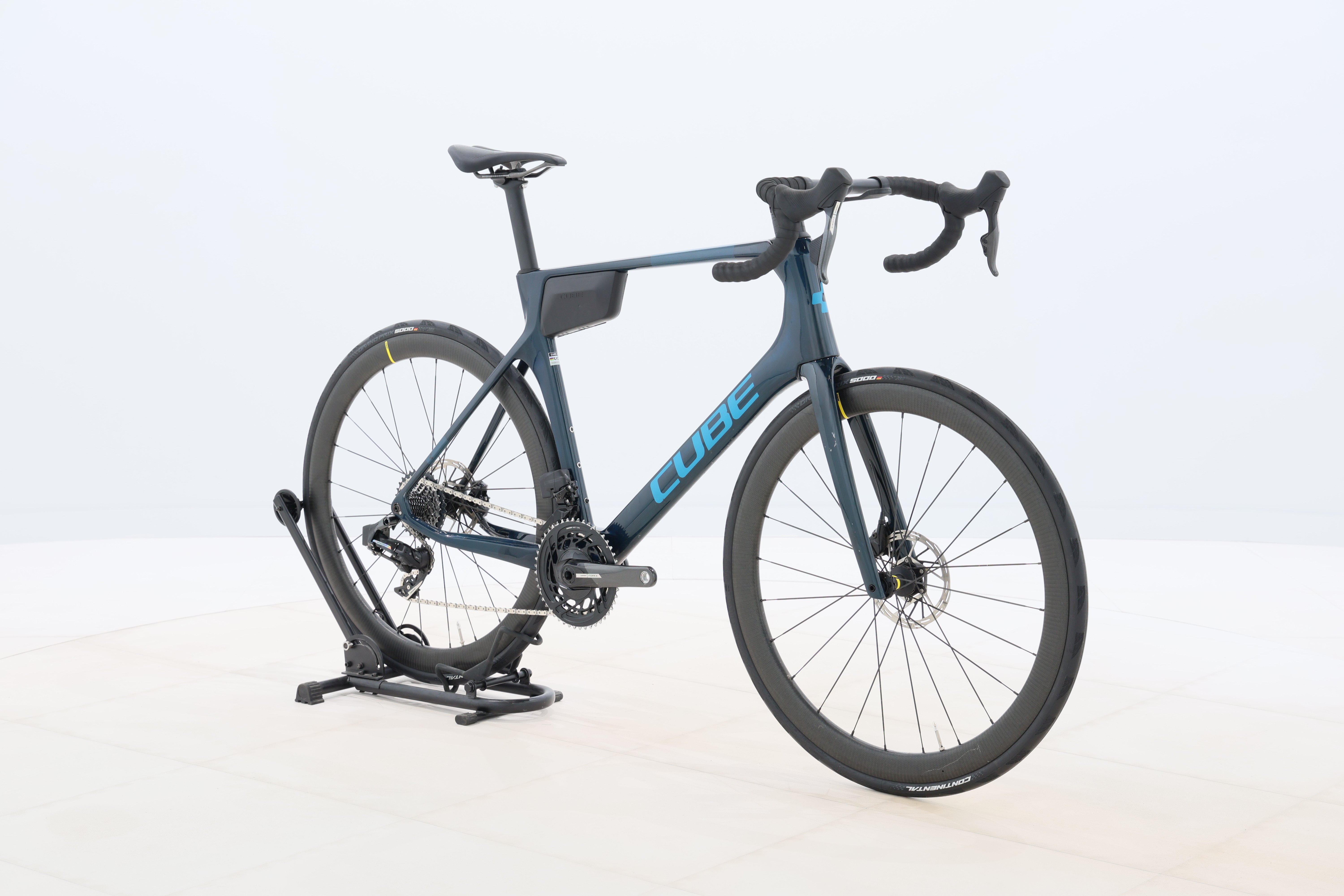 fb226b9c-0318-4bf2-92e3-4f1d94e1e701