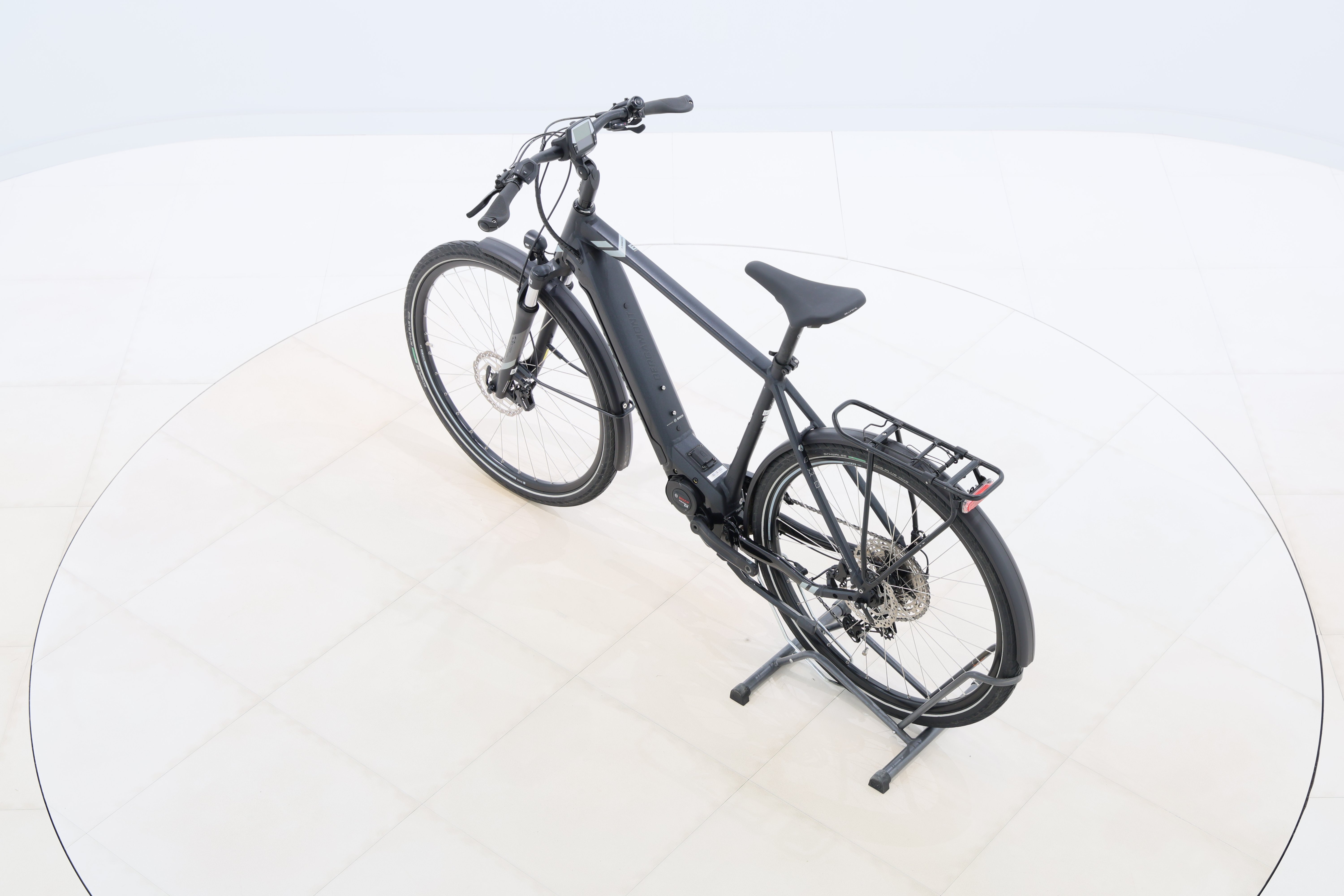 e194870f-dbfa-4d3c-8c22-9b550a45e6e3