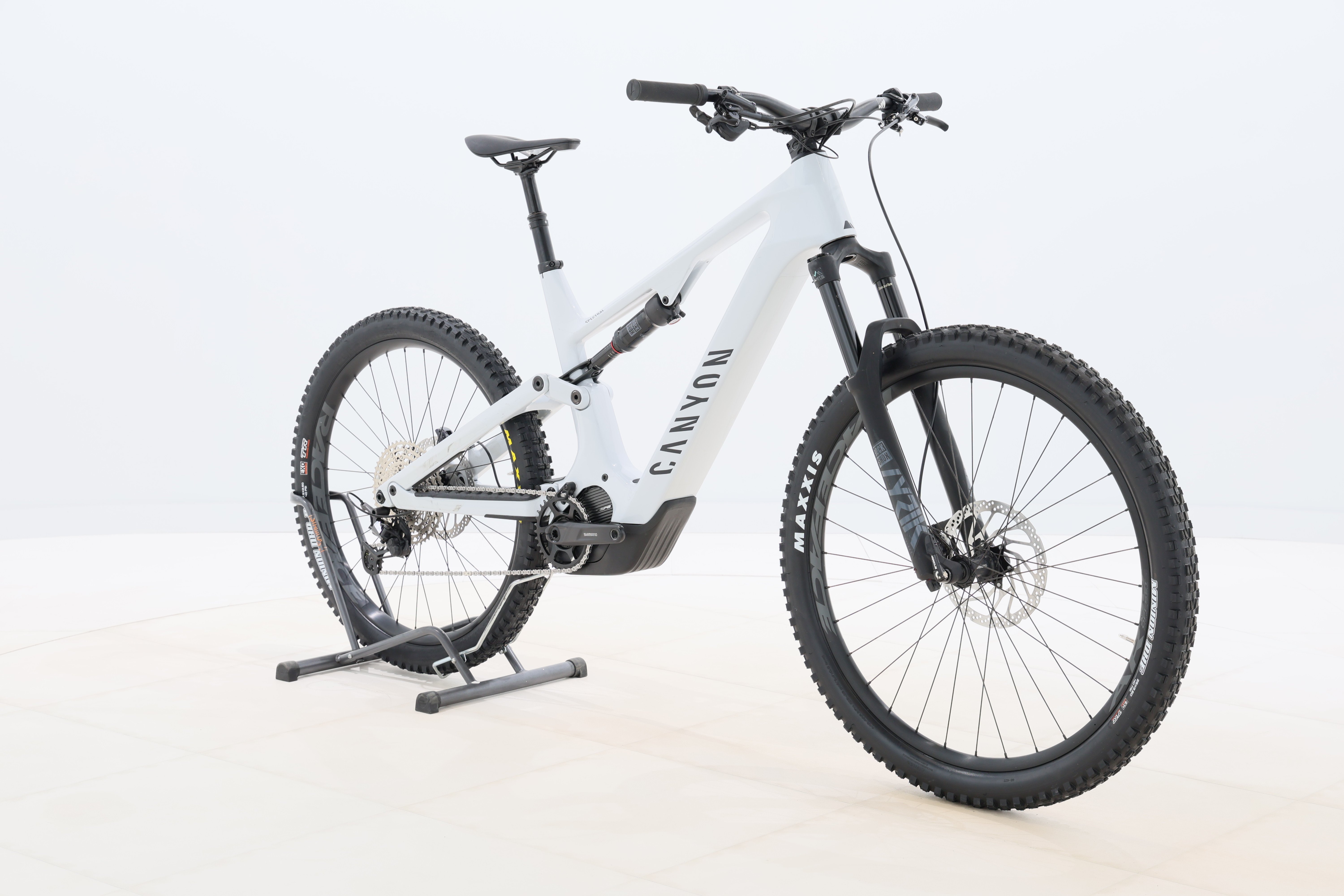 a5155646-eaf2-4ff9-9c83-93de8f7188c5