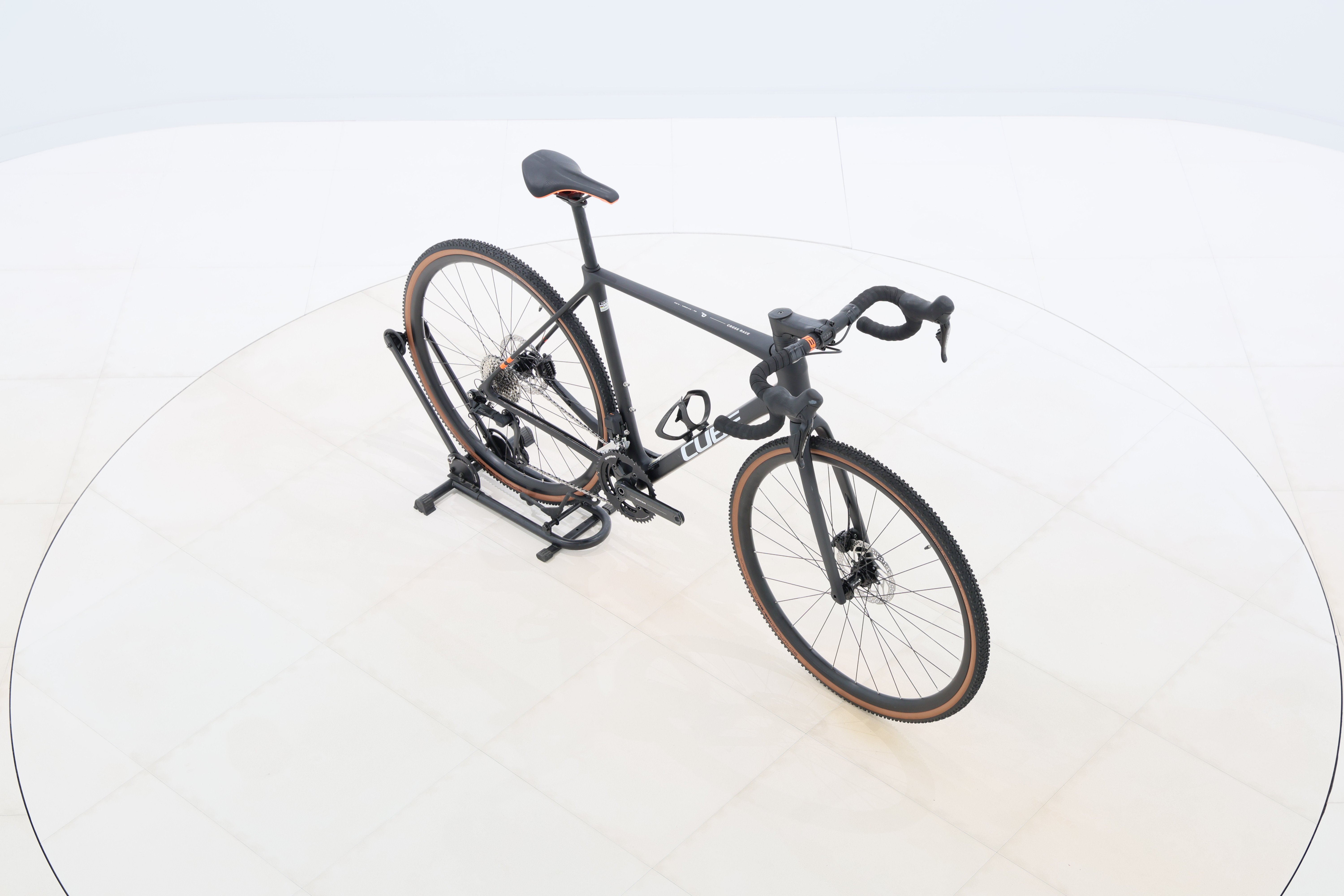 b9ae3407-7de8-4efd-b01b-2d8f3c973165