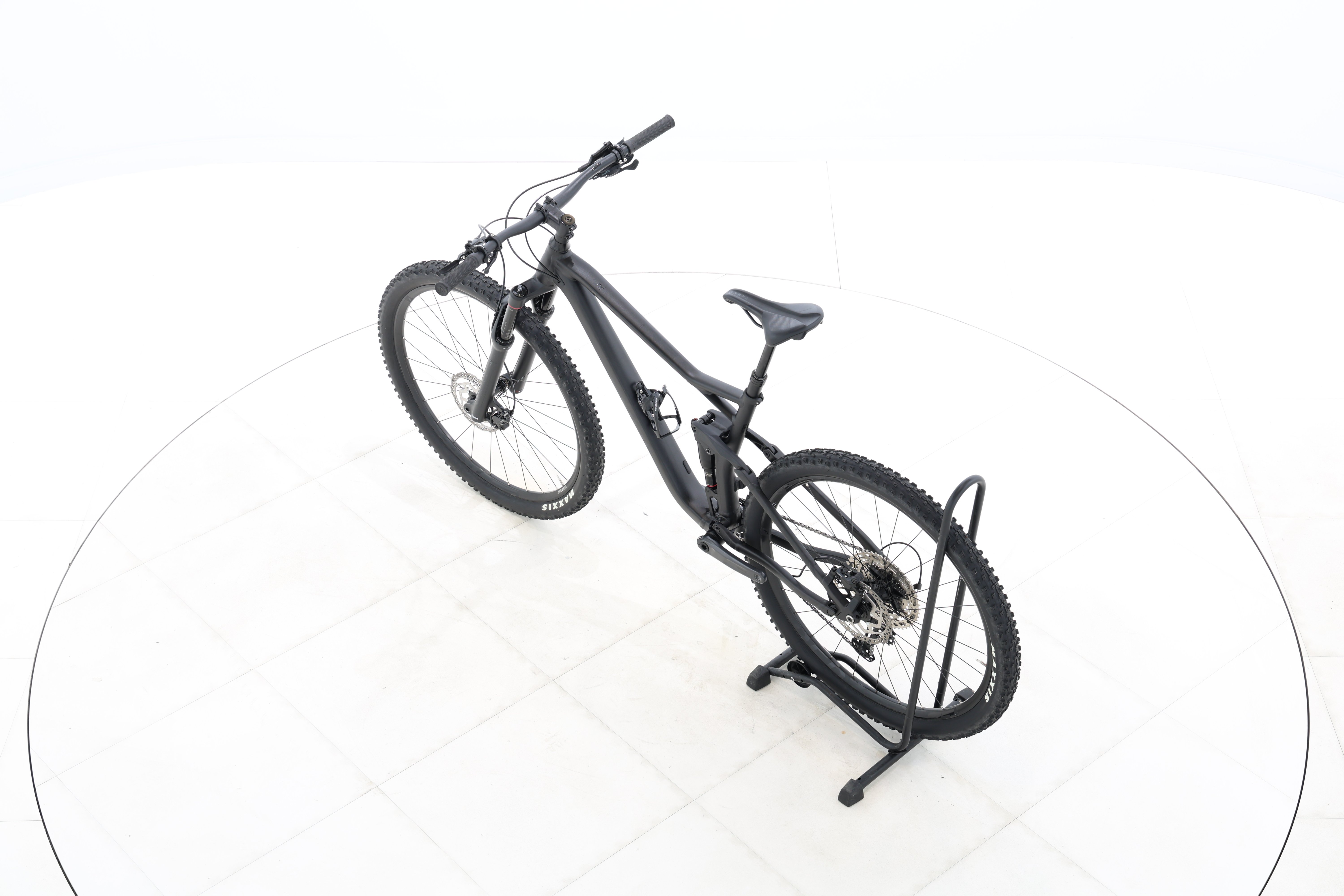 c3c593a2-03dd-4778-aadb-3d697d212b6b