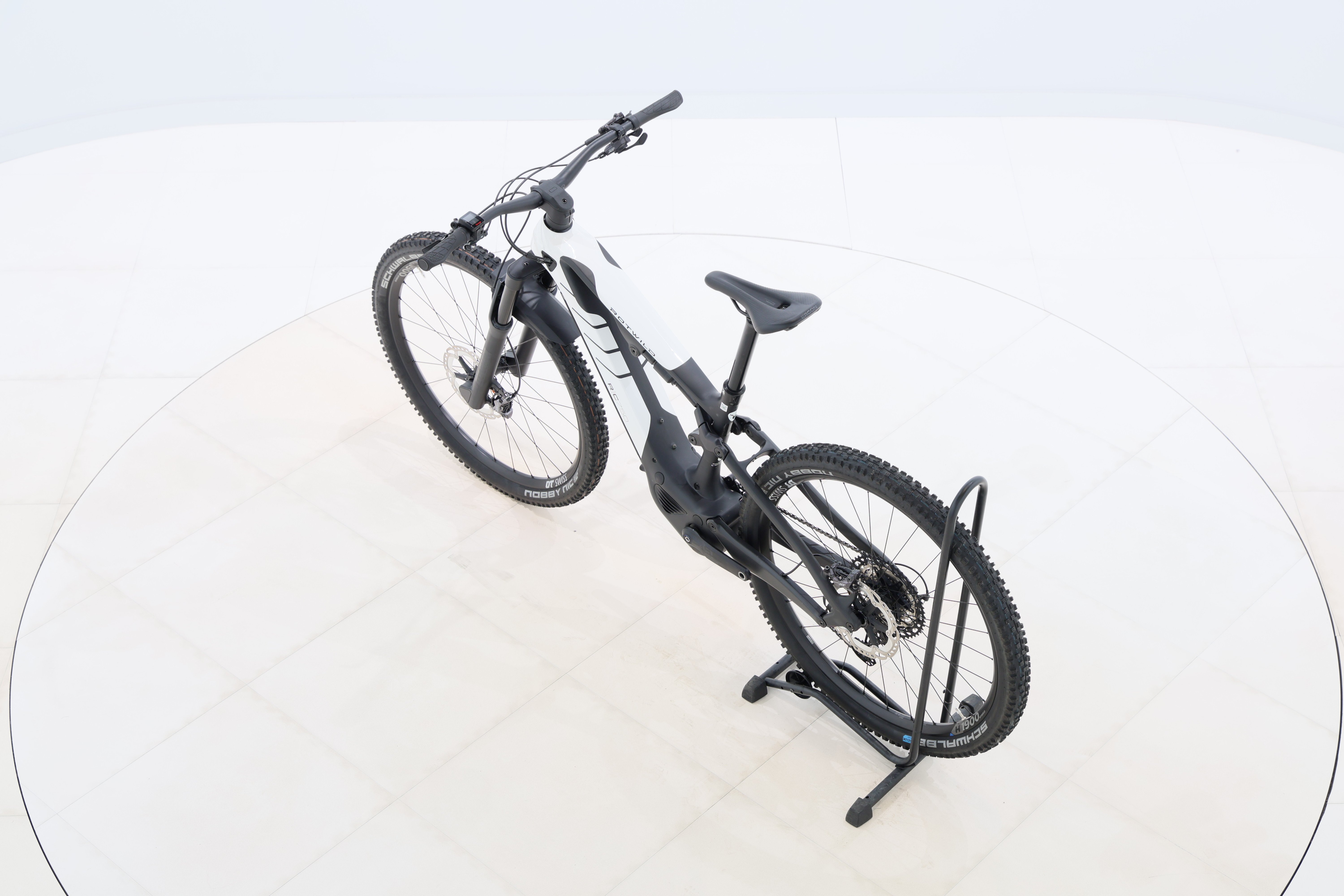 5a4fd7c2-3363-4d08-ba08-58349b66da26