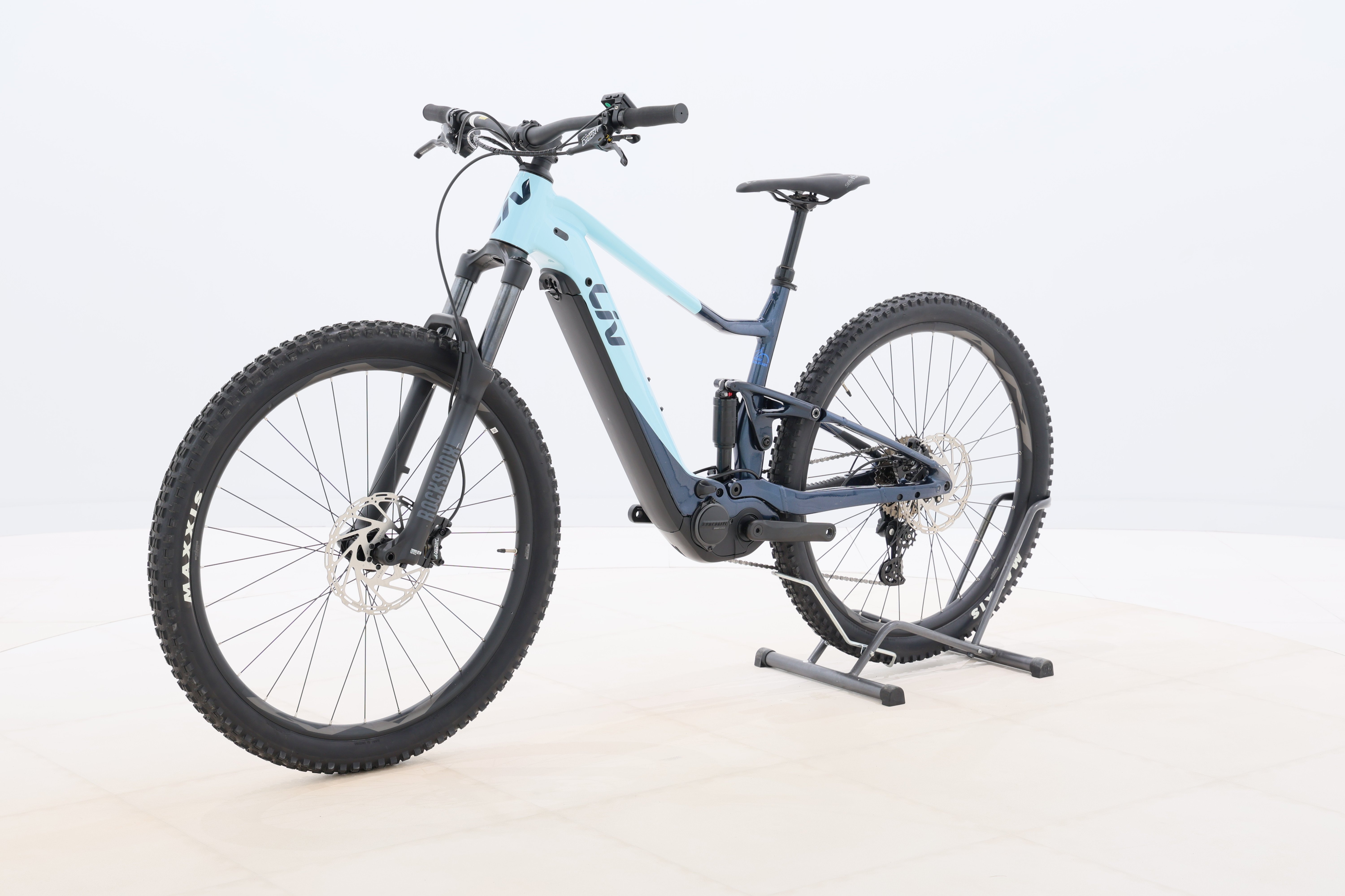 b16dc6b6-cc96-46f8-9633-55d455834dda