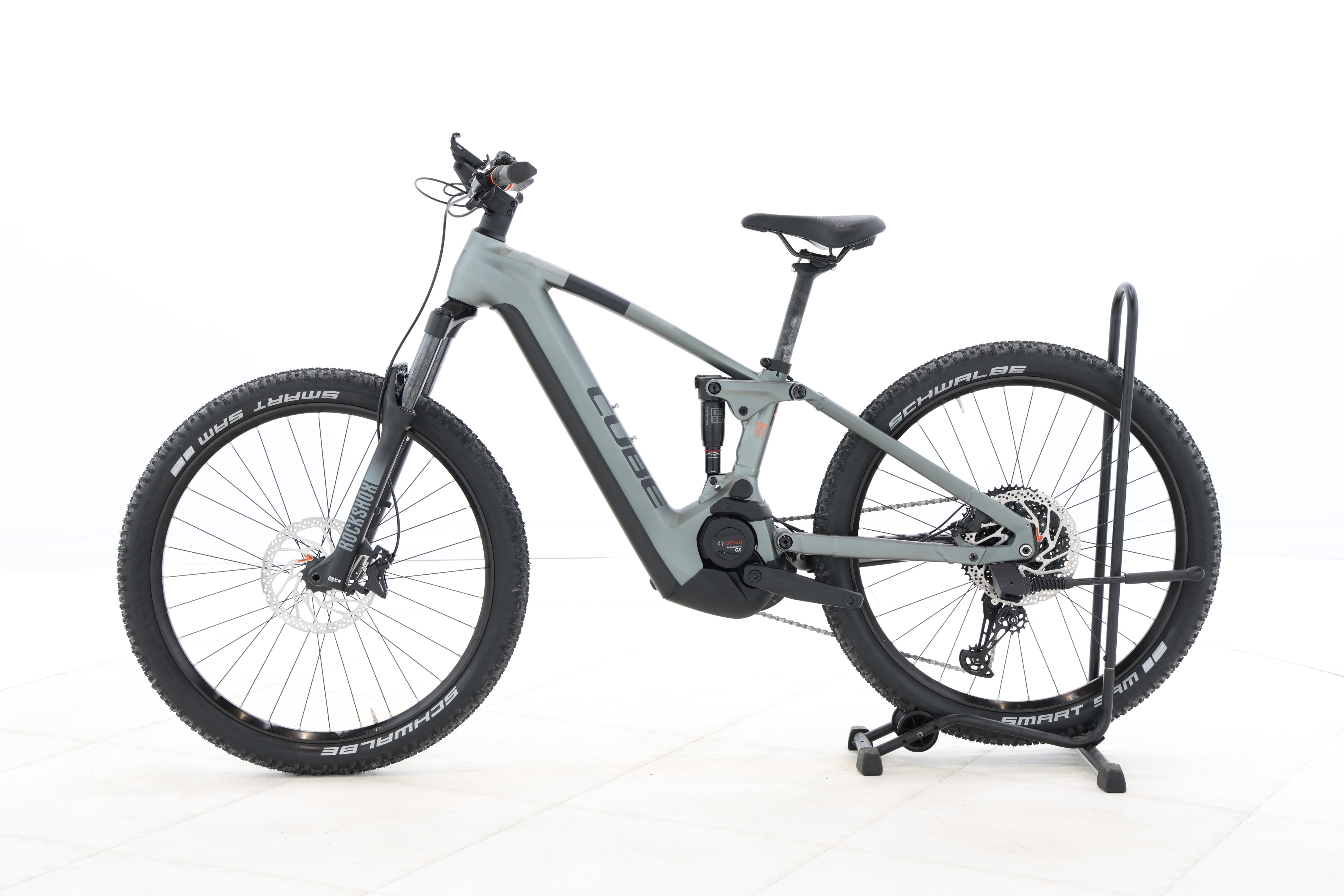 9e246d14-7436-4d13-a7ff-27d042378c8e