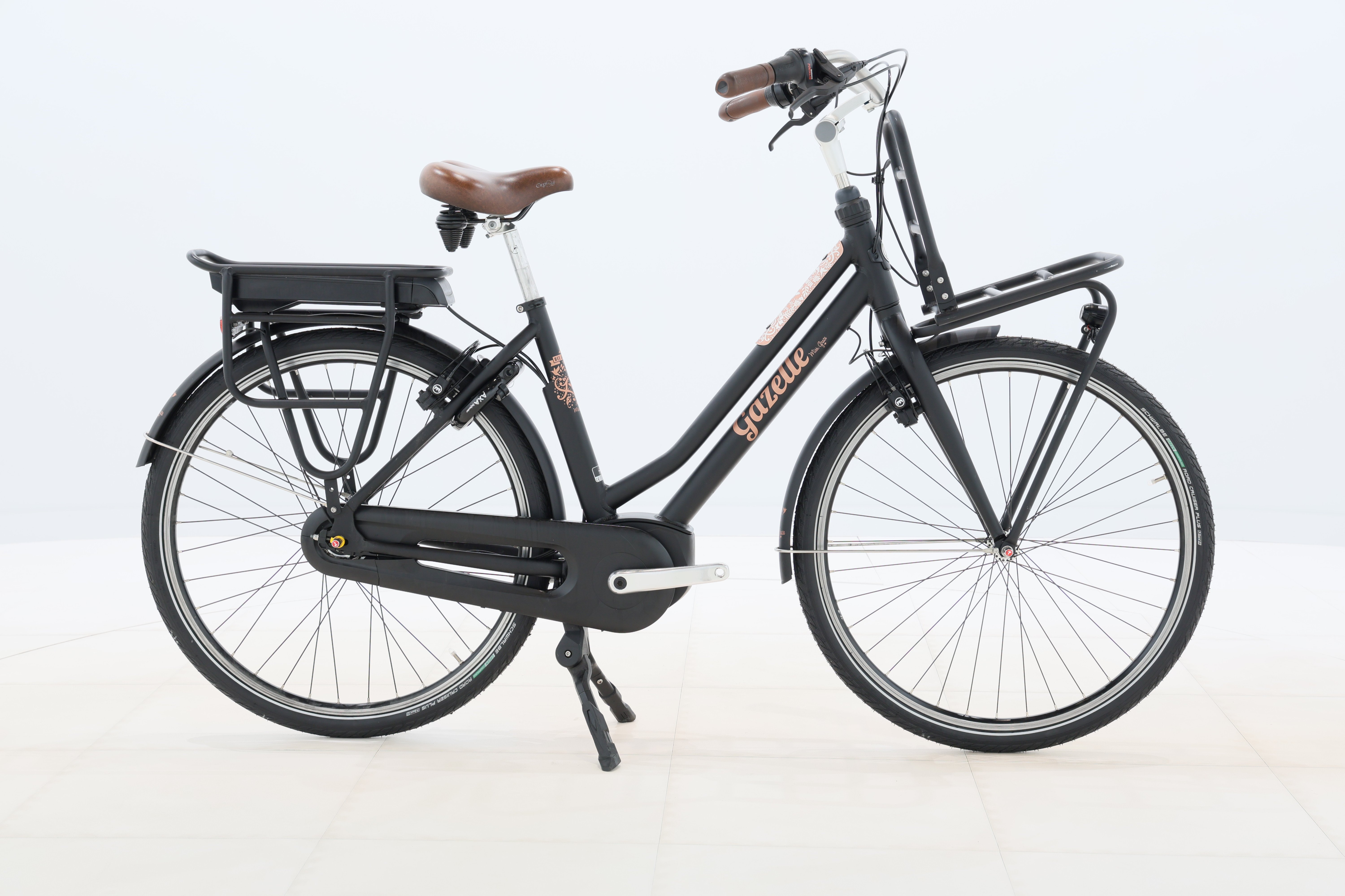 a208b6b9-df77-48d2-9d28-6bb54a91f83a