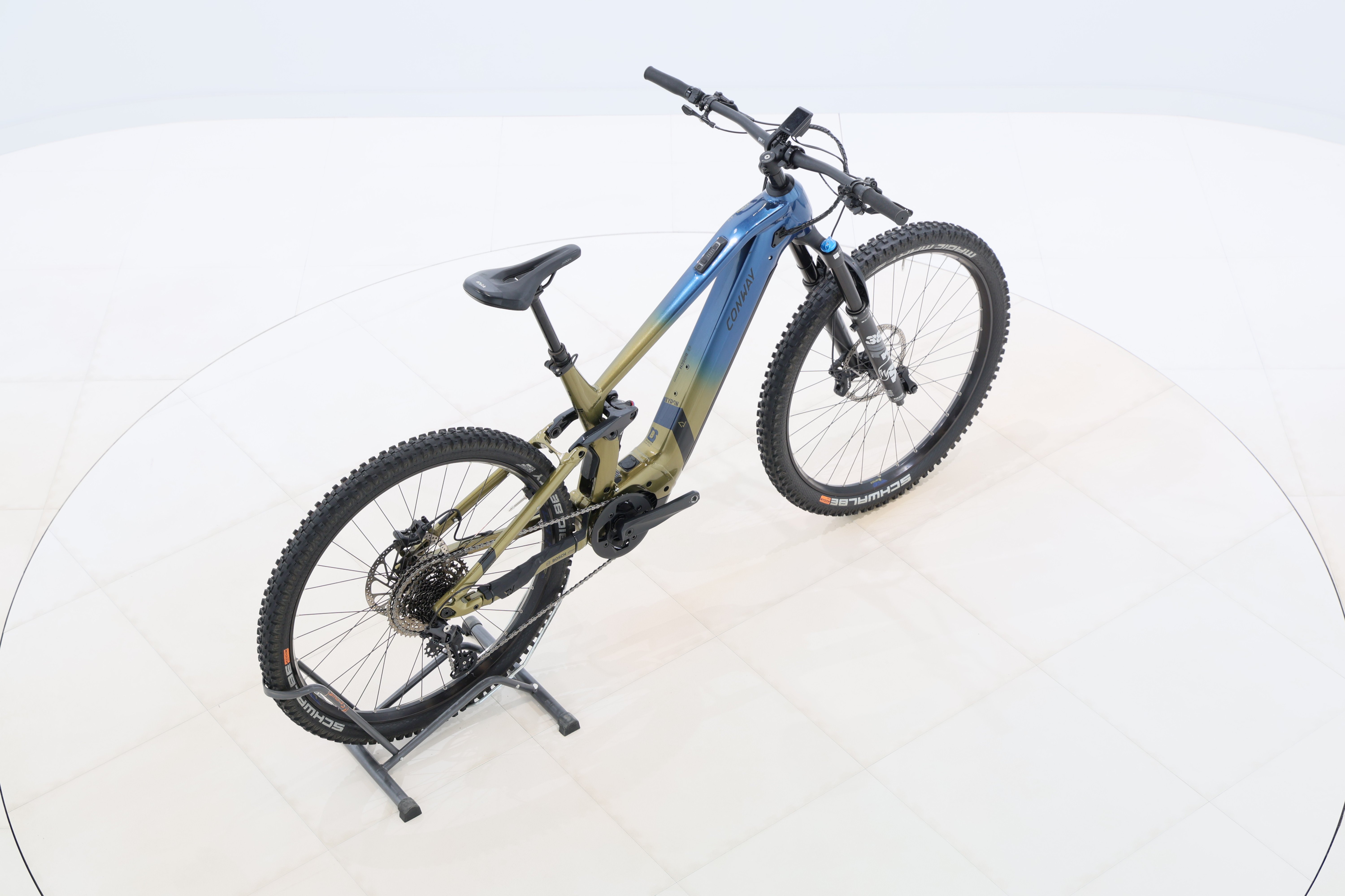 dd039fe5-ab30-402e-95e8-22c5d4e4126a