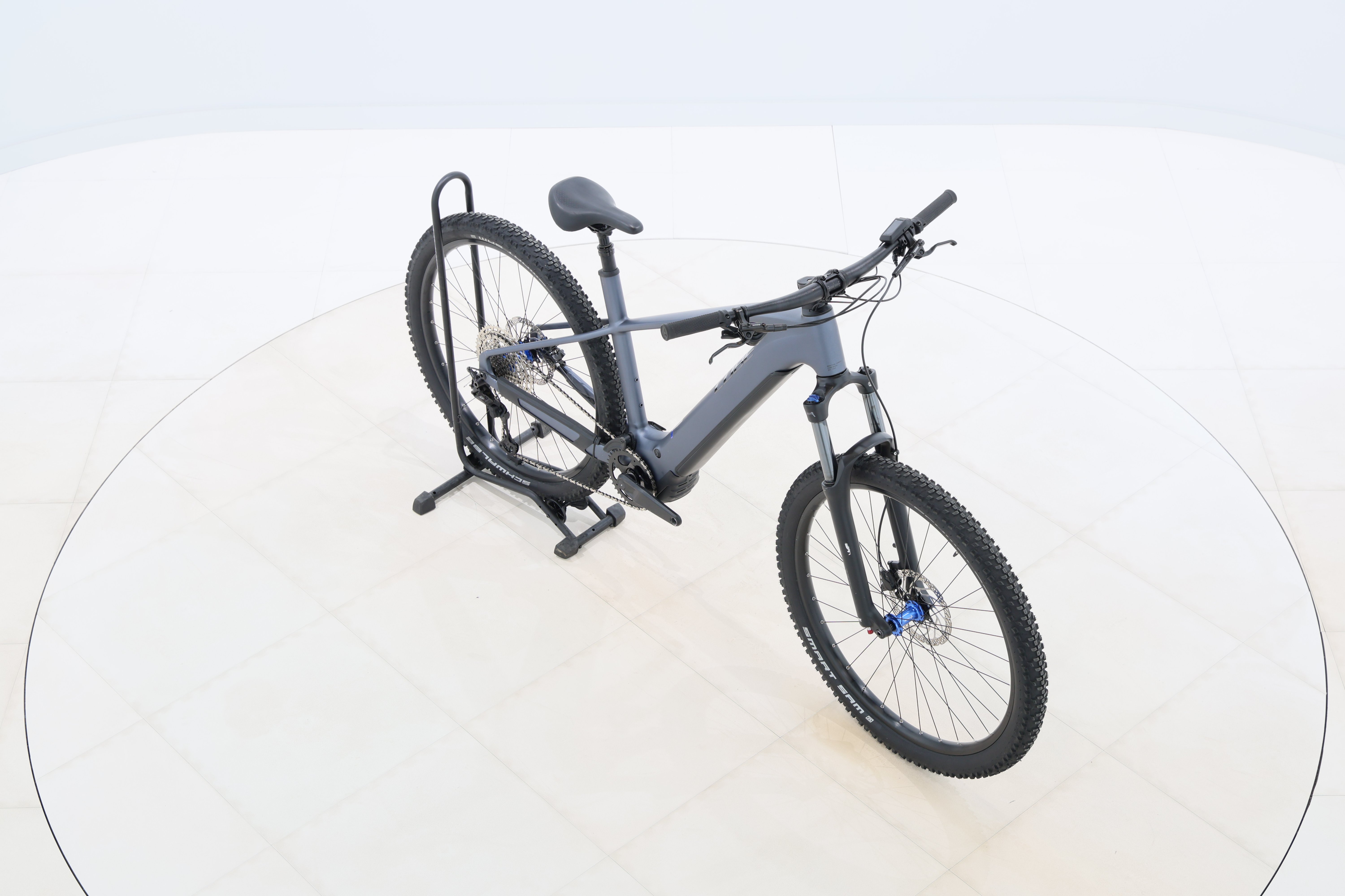 056b105f-e8f1-4ffa-be56-8fca3d4a876b