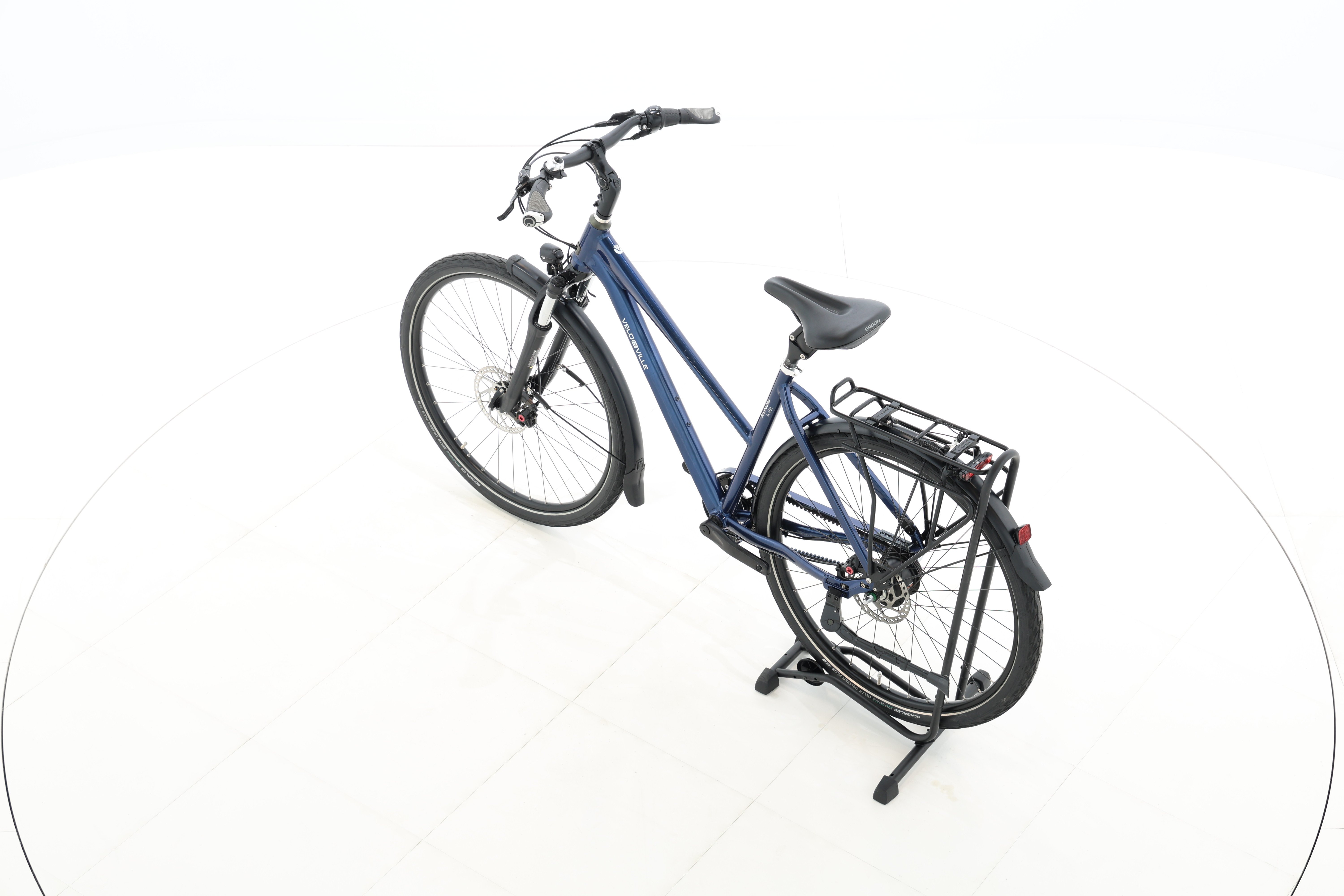 e6cfbd9d-66e2-41ce-9066-639d6d2f9c3b