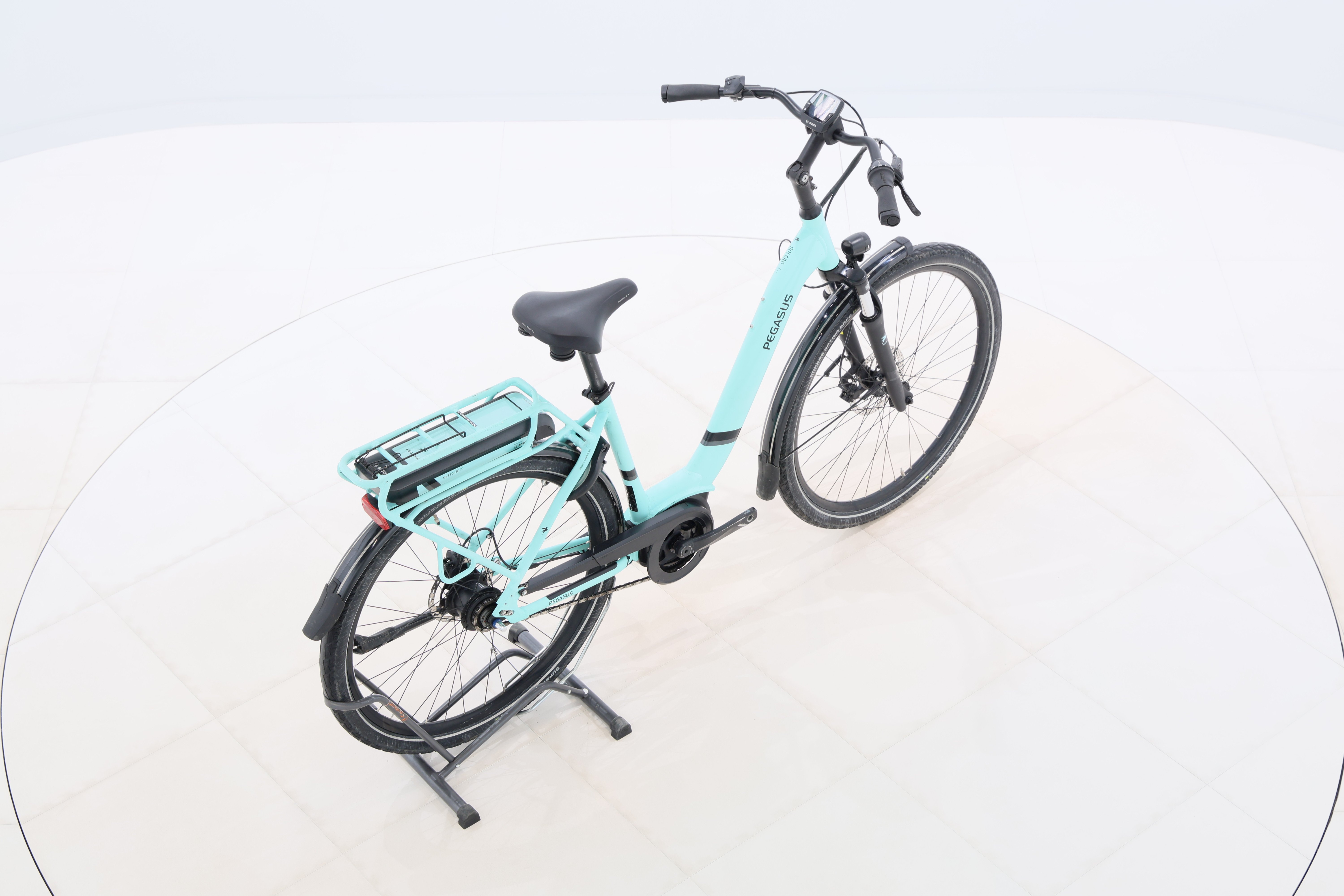 5a1675ed-2d6b-42ca-9a61-44c204773e3a