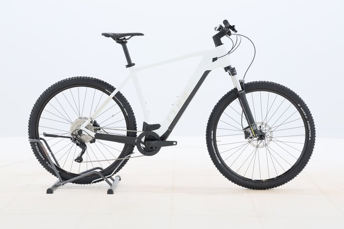 Cube REACTION HYBRID ONE 625 2022