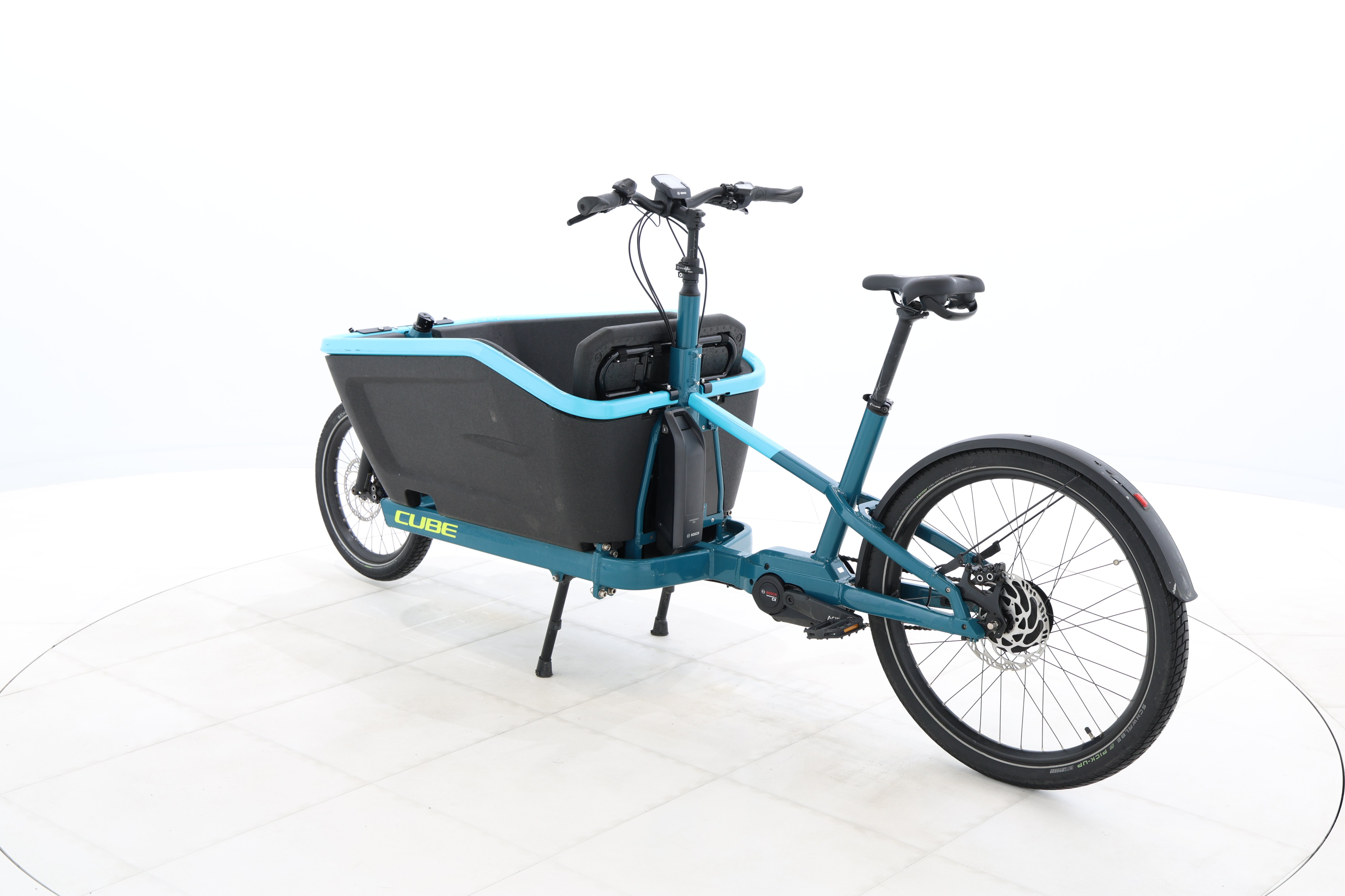 f2f43f4b-dc17-404e-b8a0-8b9bafb3c68e