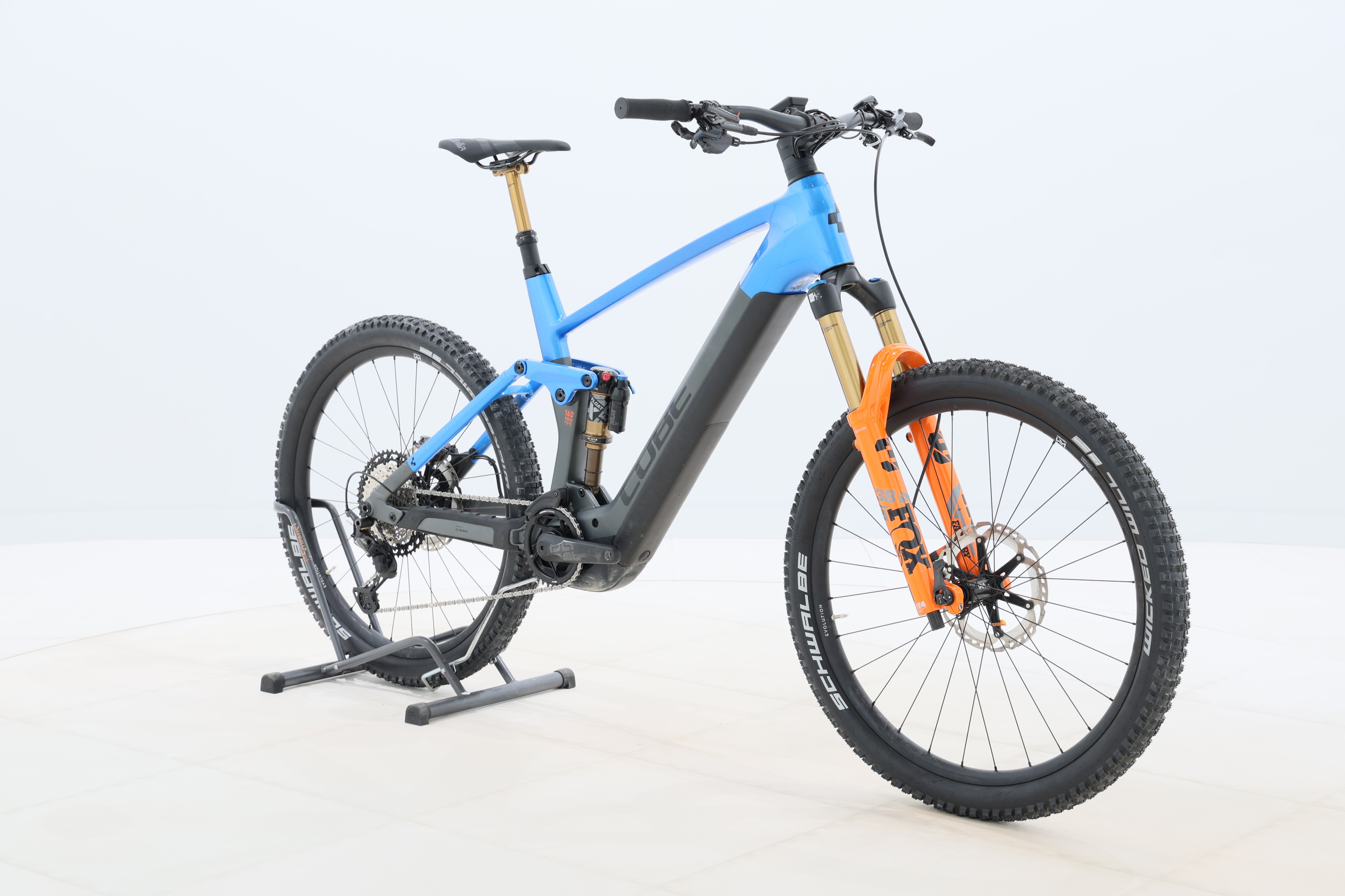 4da5553e-20b8-43dd-932b-35d93f5d235c