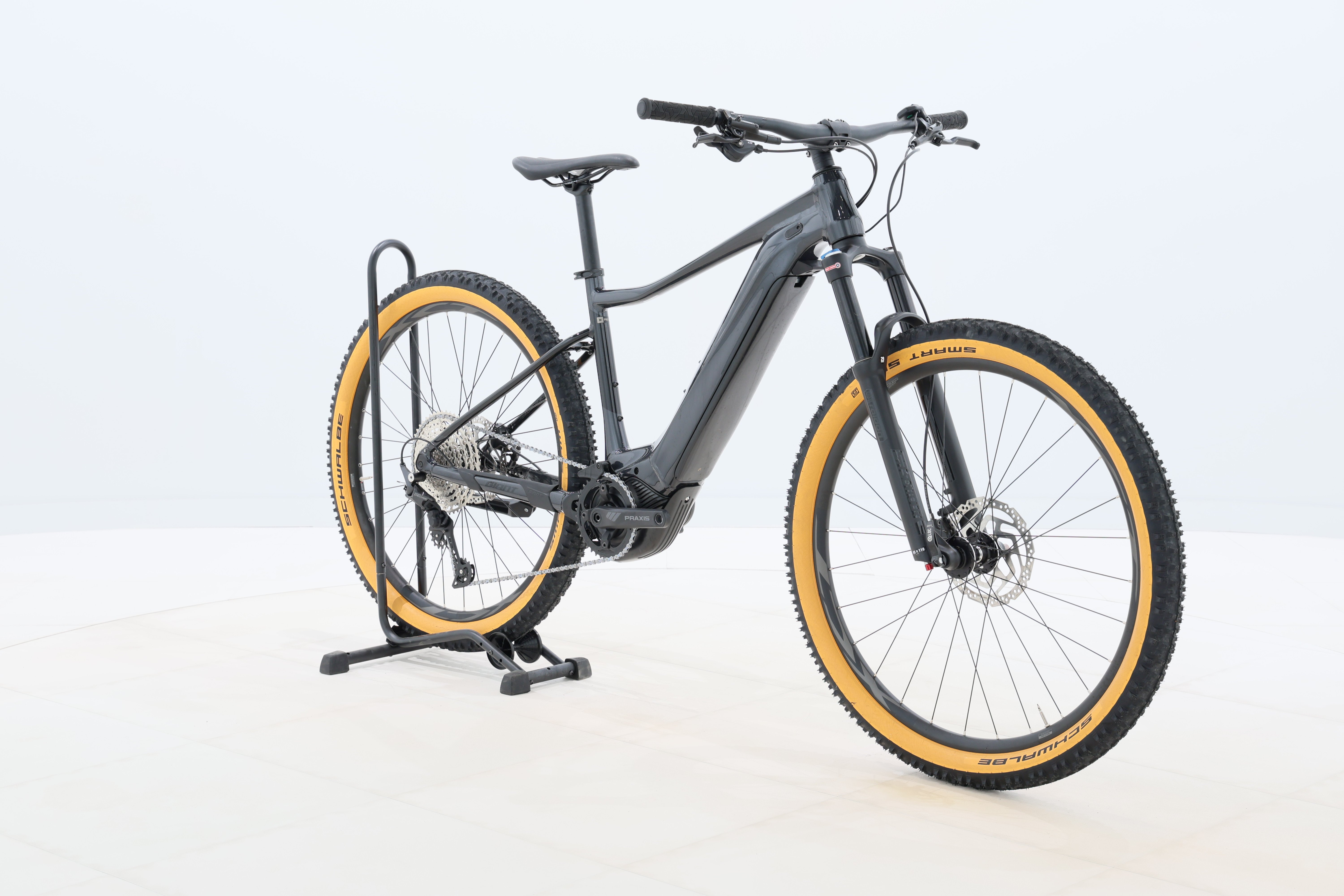 b3a07ee1-0ebc-4c74-b6e7-e53d15a65472