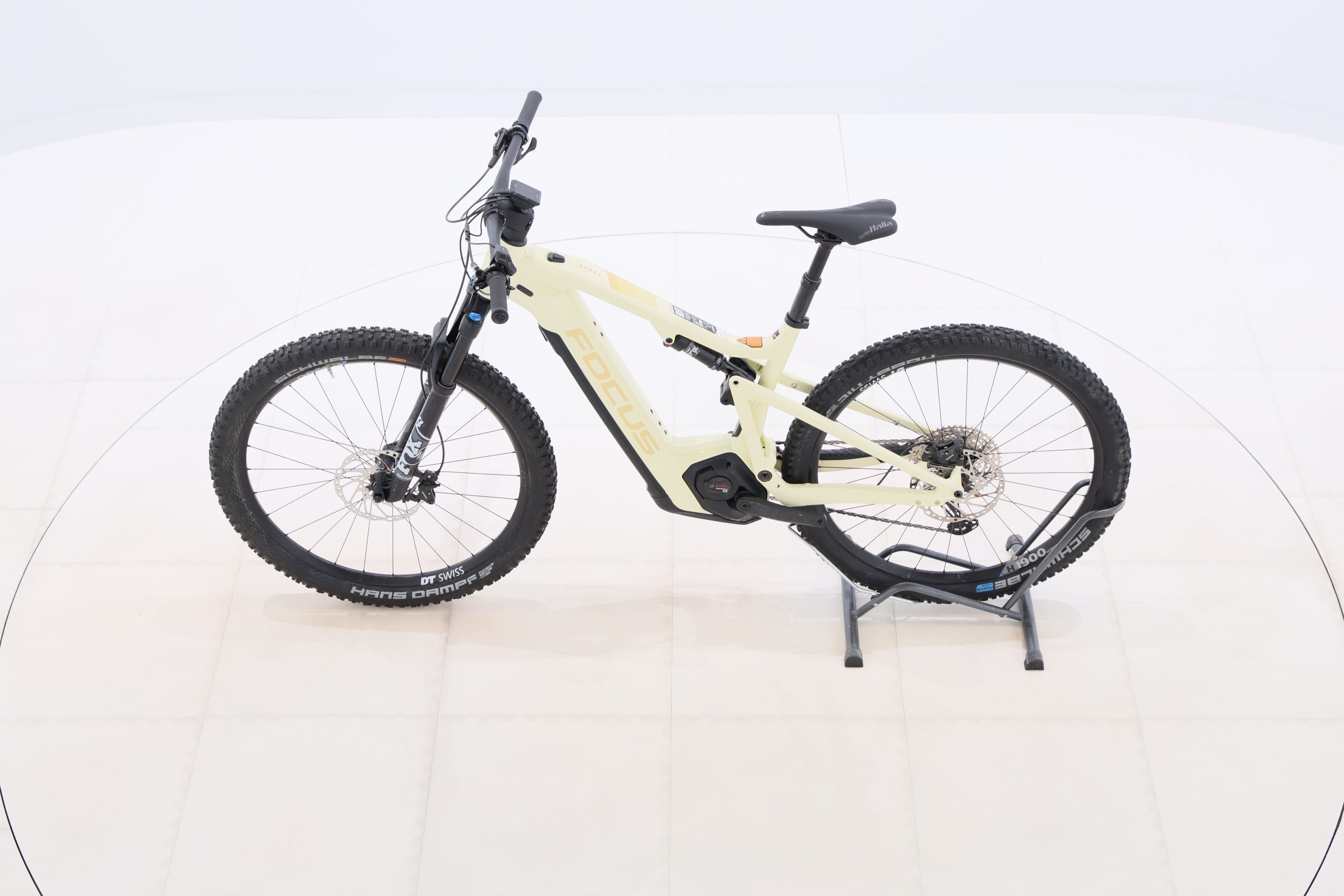 0bade418-950a-4d0e-8851-6c4460c5817e