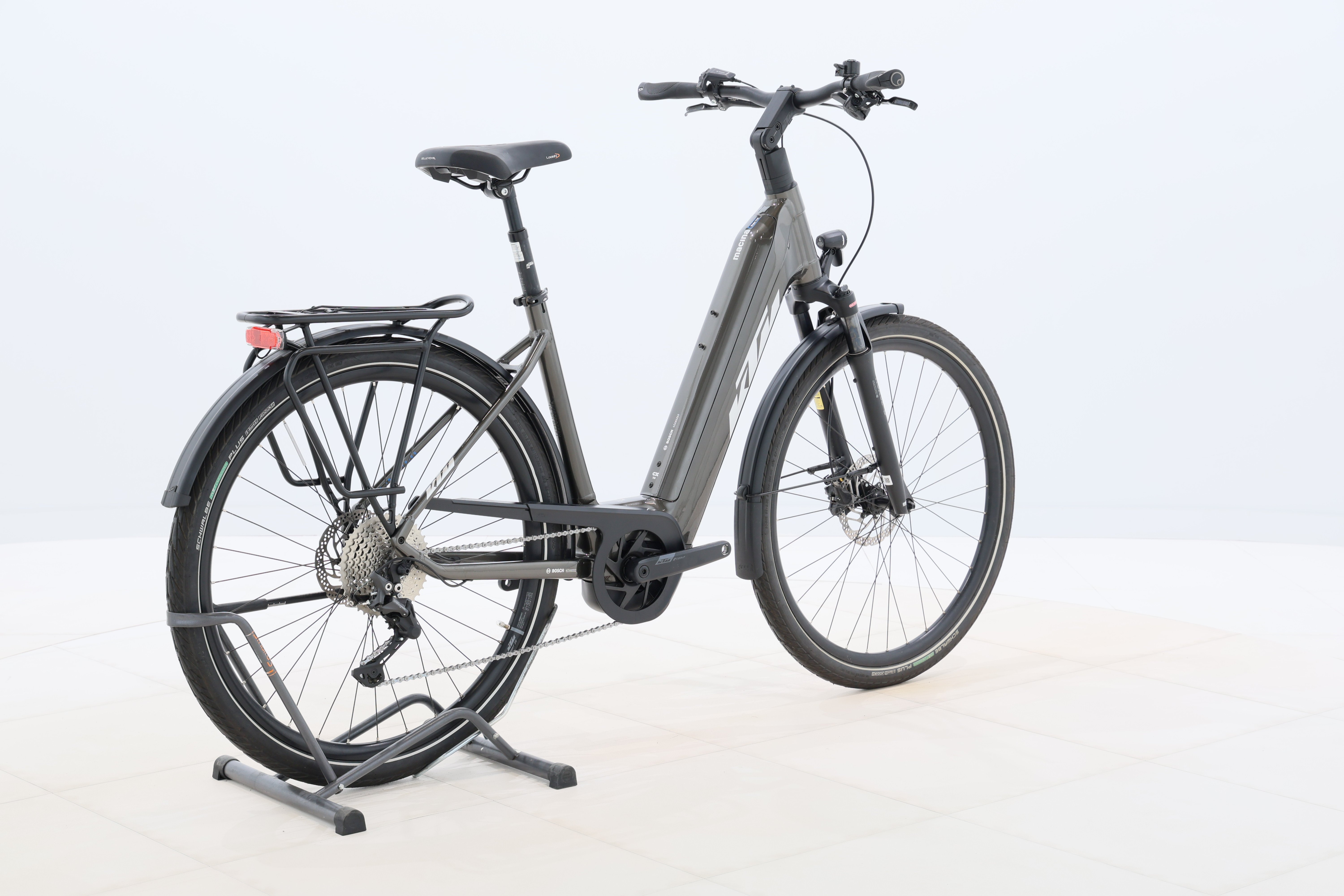 a911308b-8bc7-4276-b673-df3c166fd09a