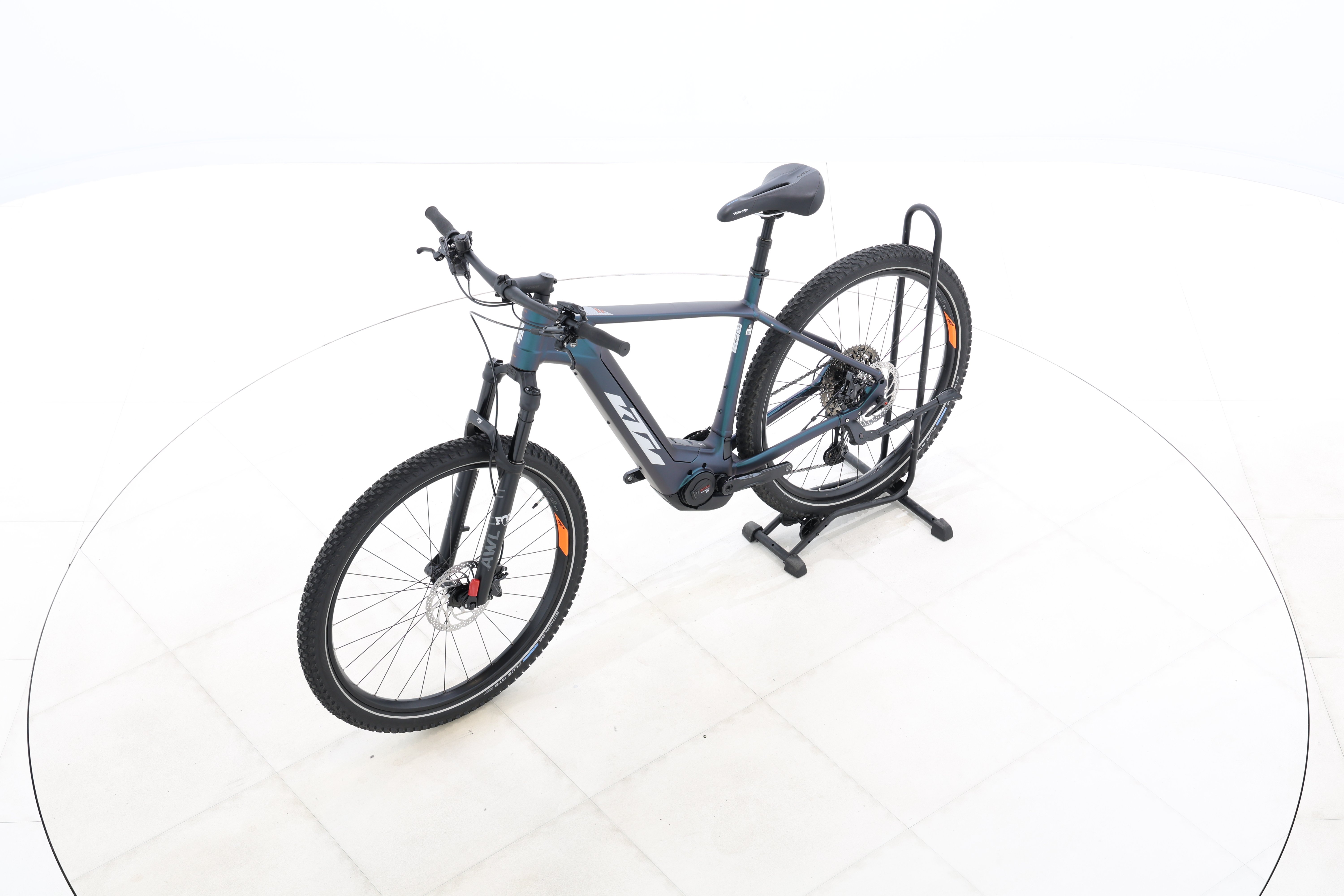 e4f17563-4c4f-4a02-96d1-4eef2f05a2f5