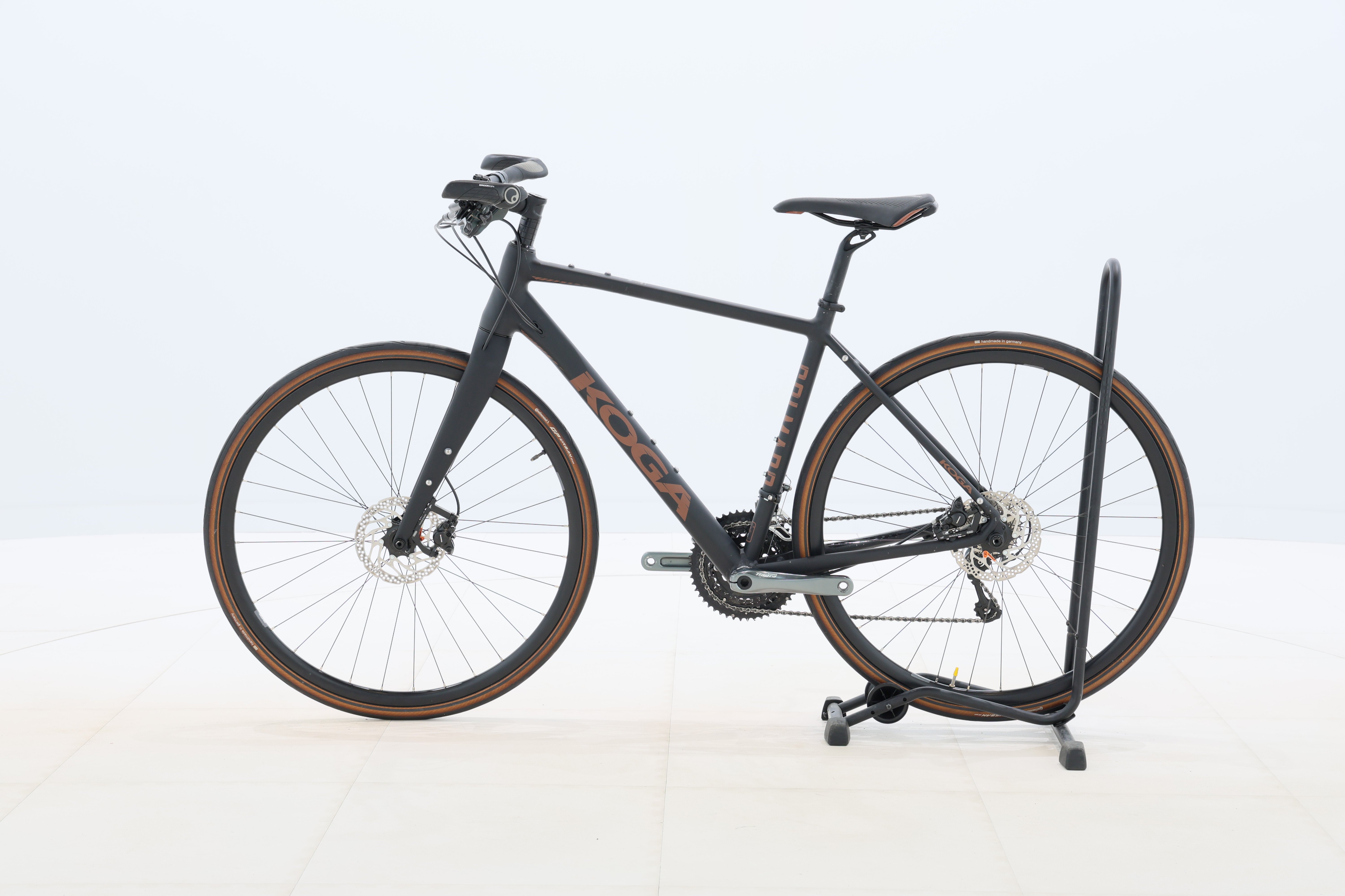 8d6131b7-5d12-4a49-a8f7-21b661485a29