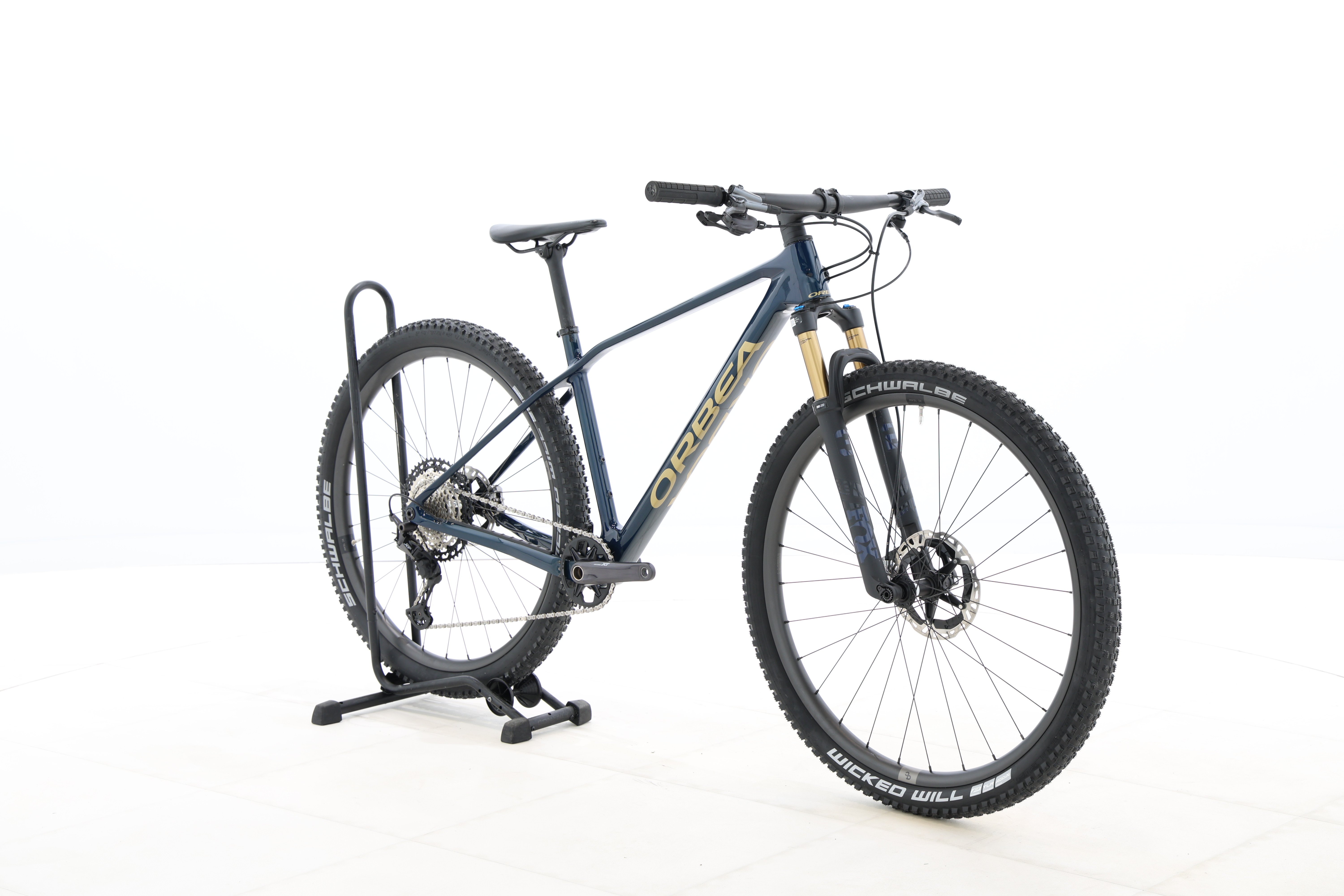 22f9cbdb-9218-47f2-b1e5-f09e1ed06f82