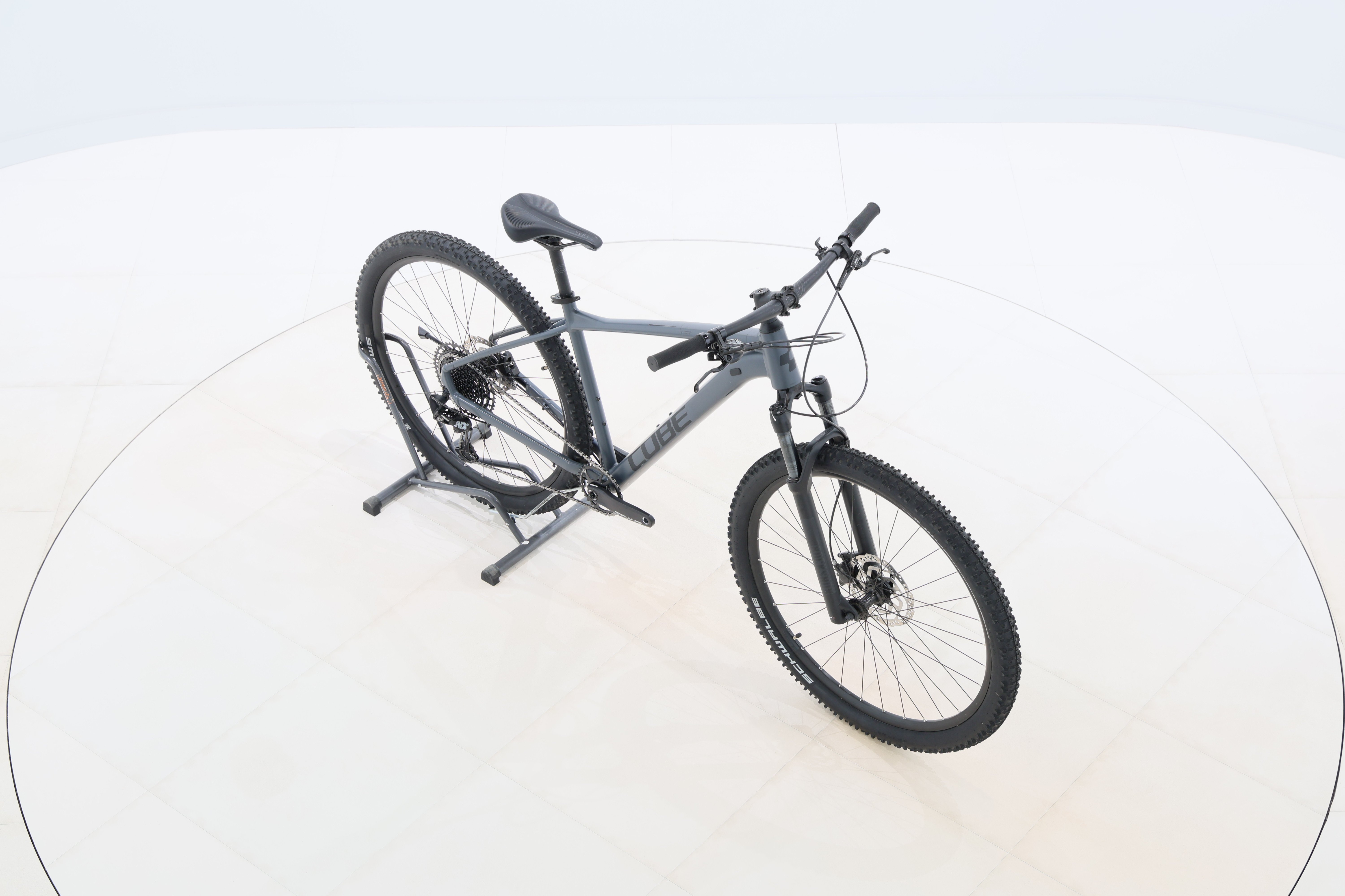 0bcd566a-0c3e-4a27-b639-97280b2d4a68