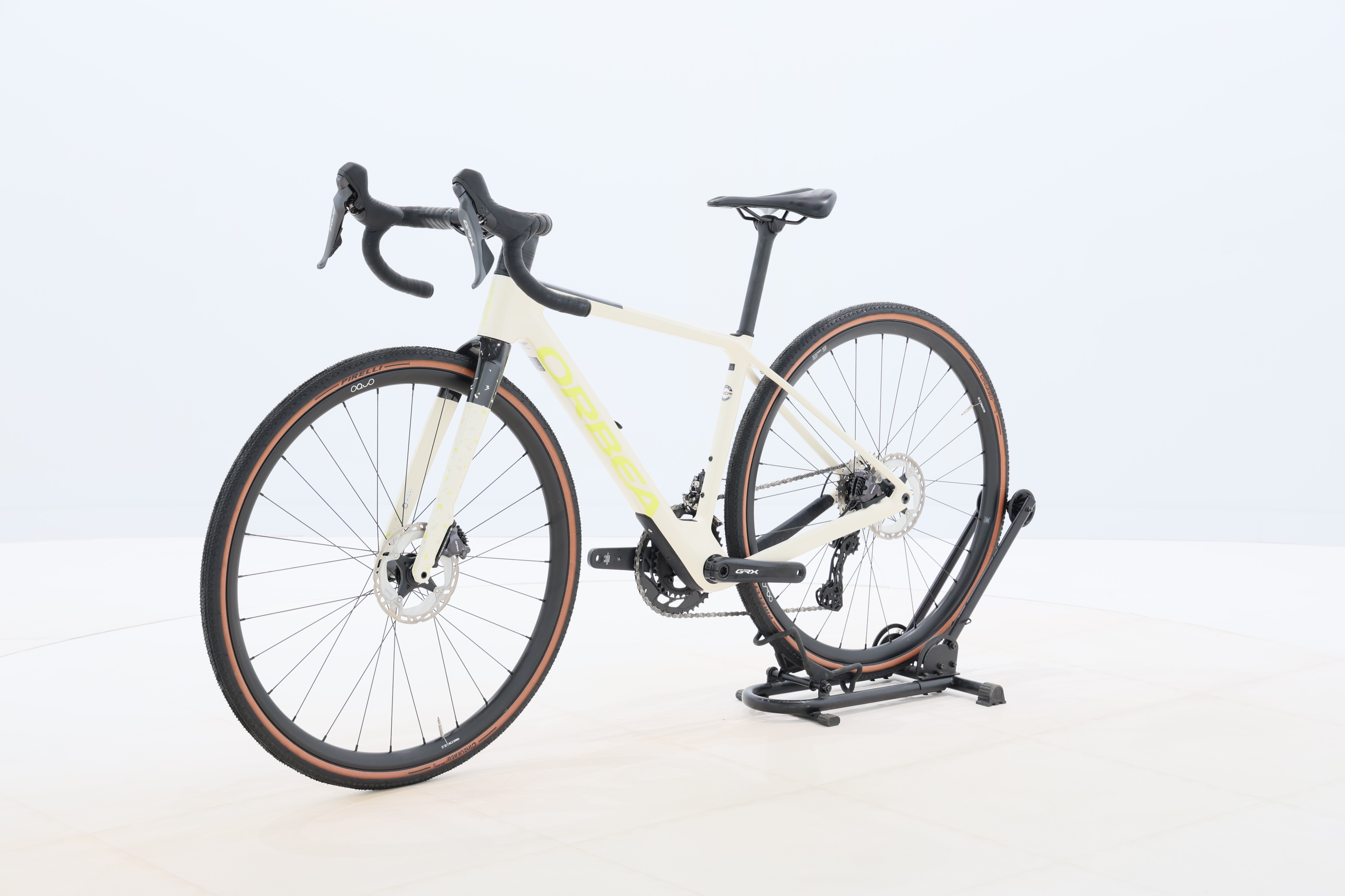 a43a7c75-4432-4547-b518-efb1a5218293