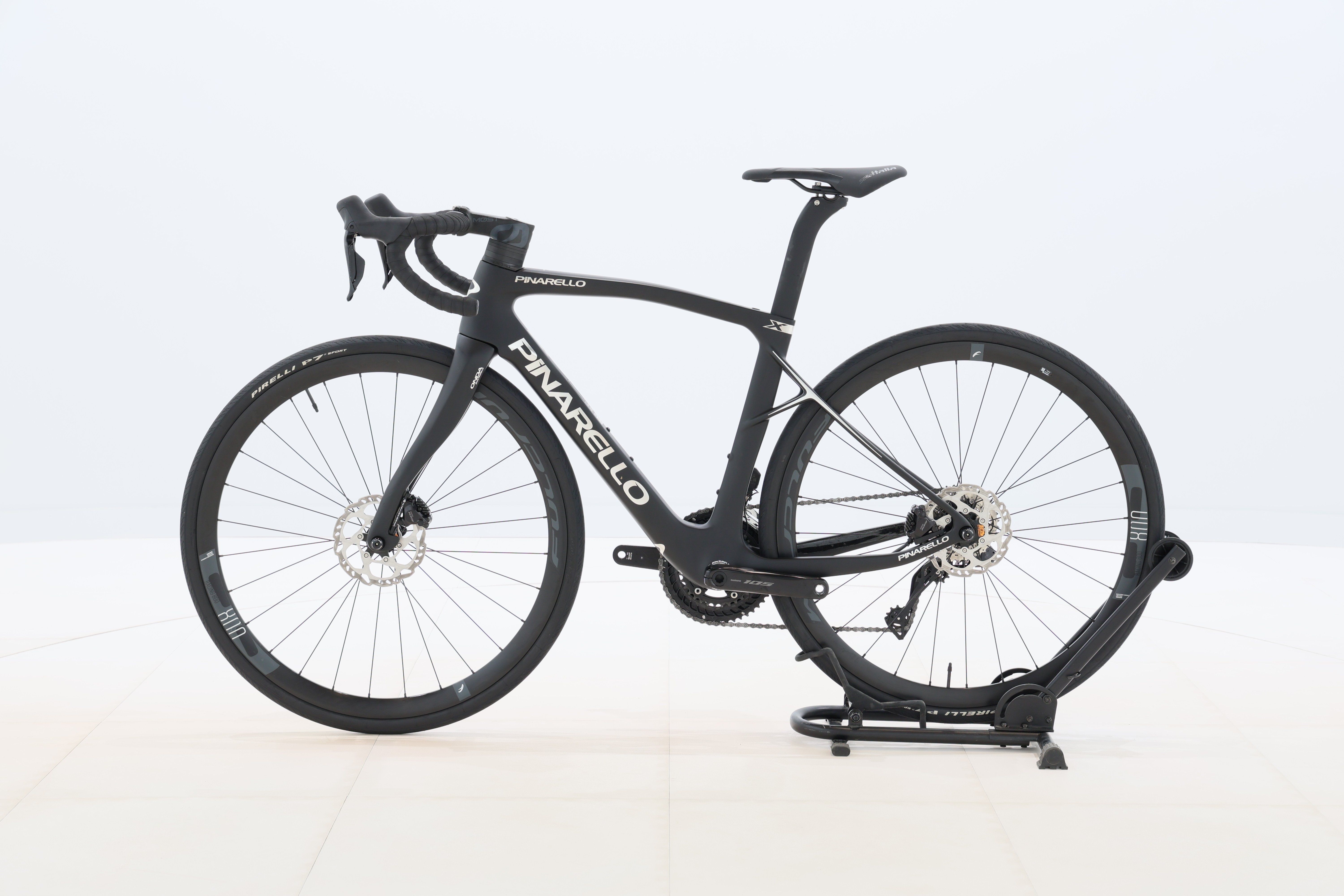 d8109c8e-3950-4ad7-9daf-de9e9985ce43