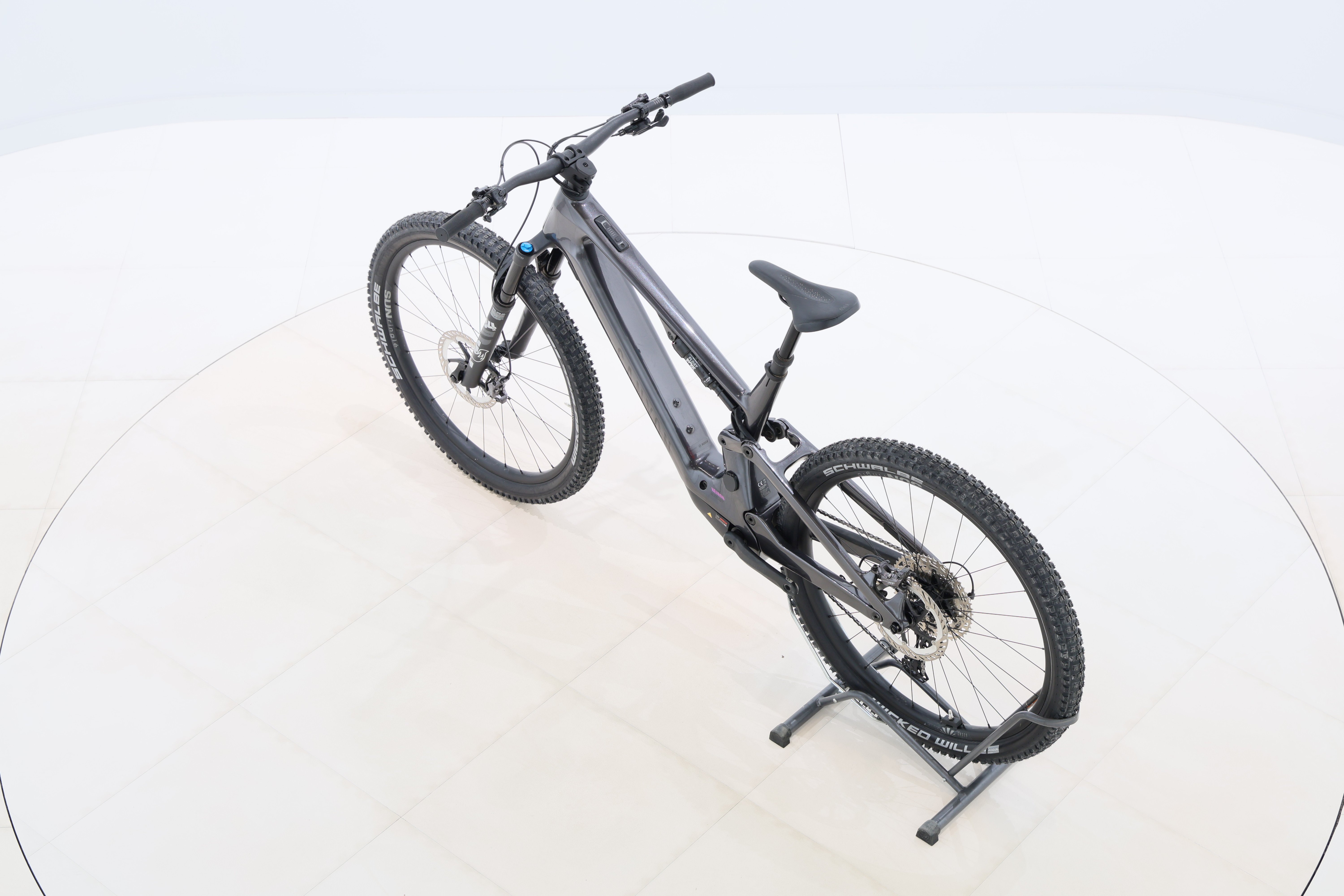 4079fca2-ff5b-4237-9c82-c1fb6e232d58