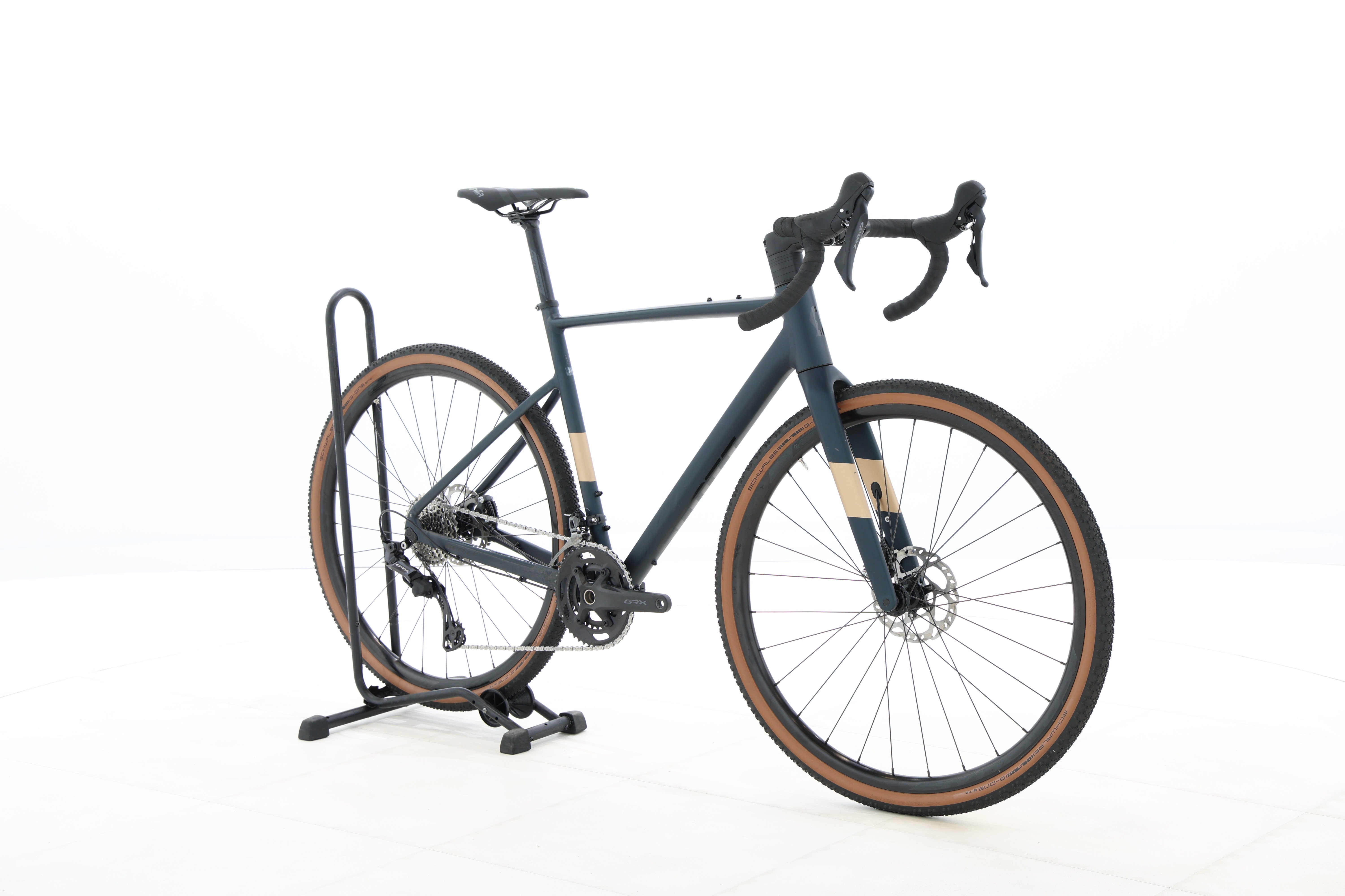 8a89a1aa-0def-4b18-a213-9c678c6f9734