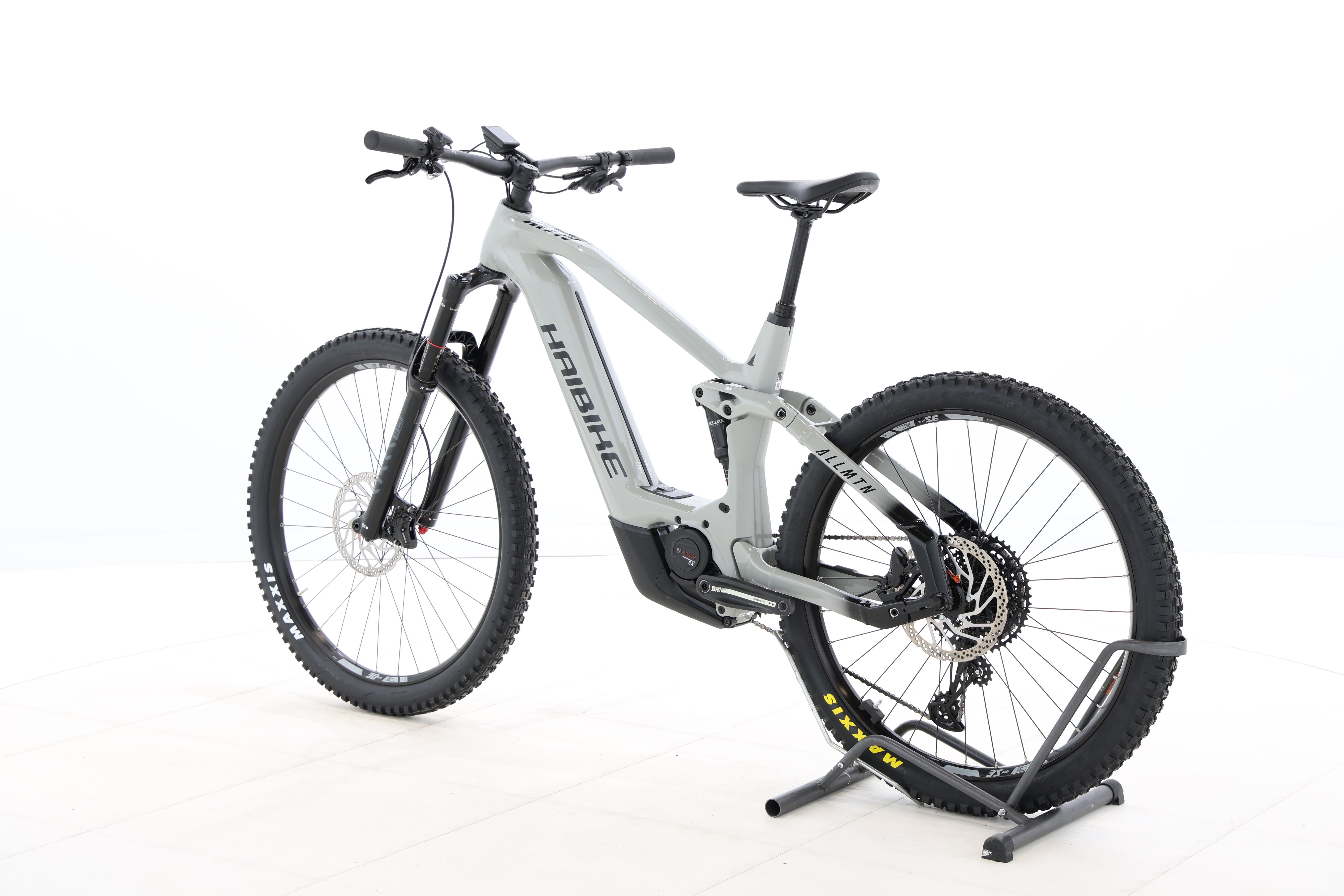 4c393c01-3963-46c2-a343-f44213cb270c