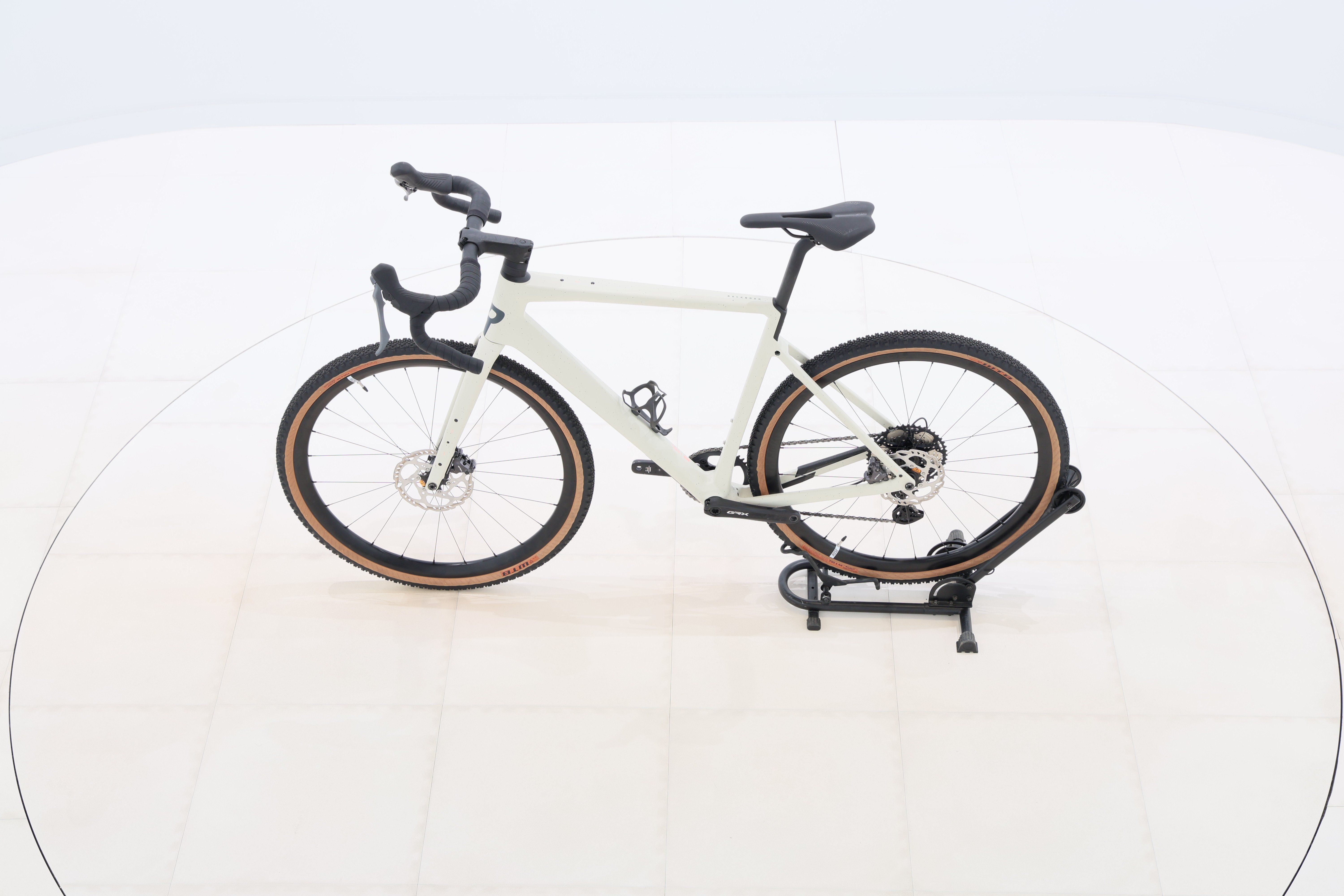 b91703fa-063d-4231-a0c8-51b0545af3cd