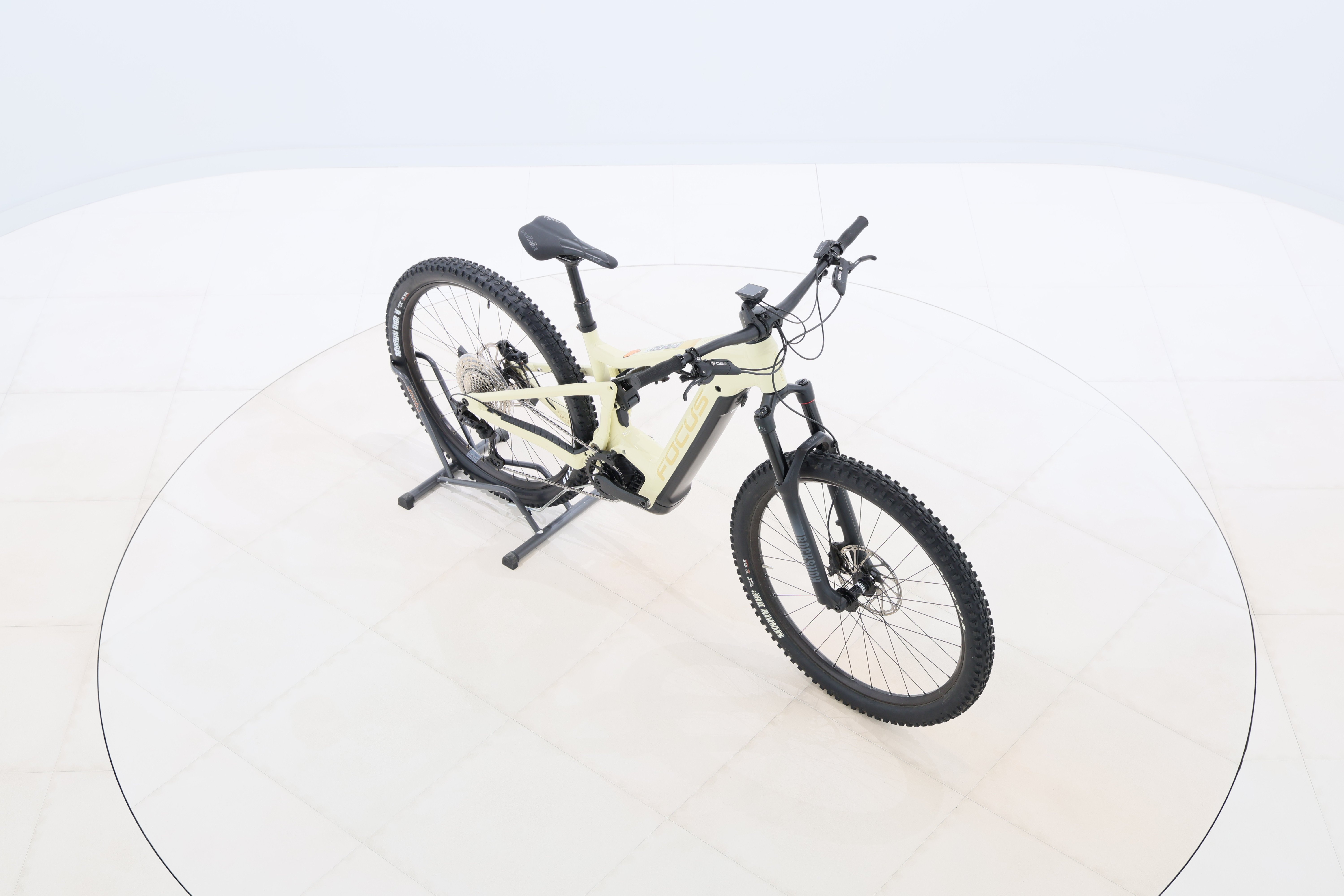 5bd43c1b-b613-49de-81bc-e0ef9baed519