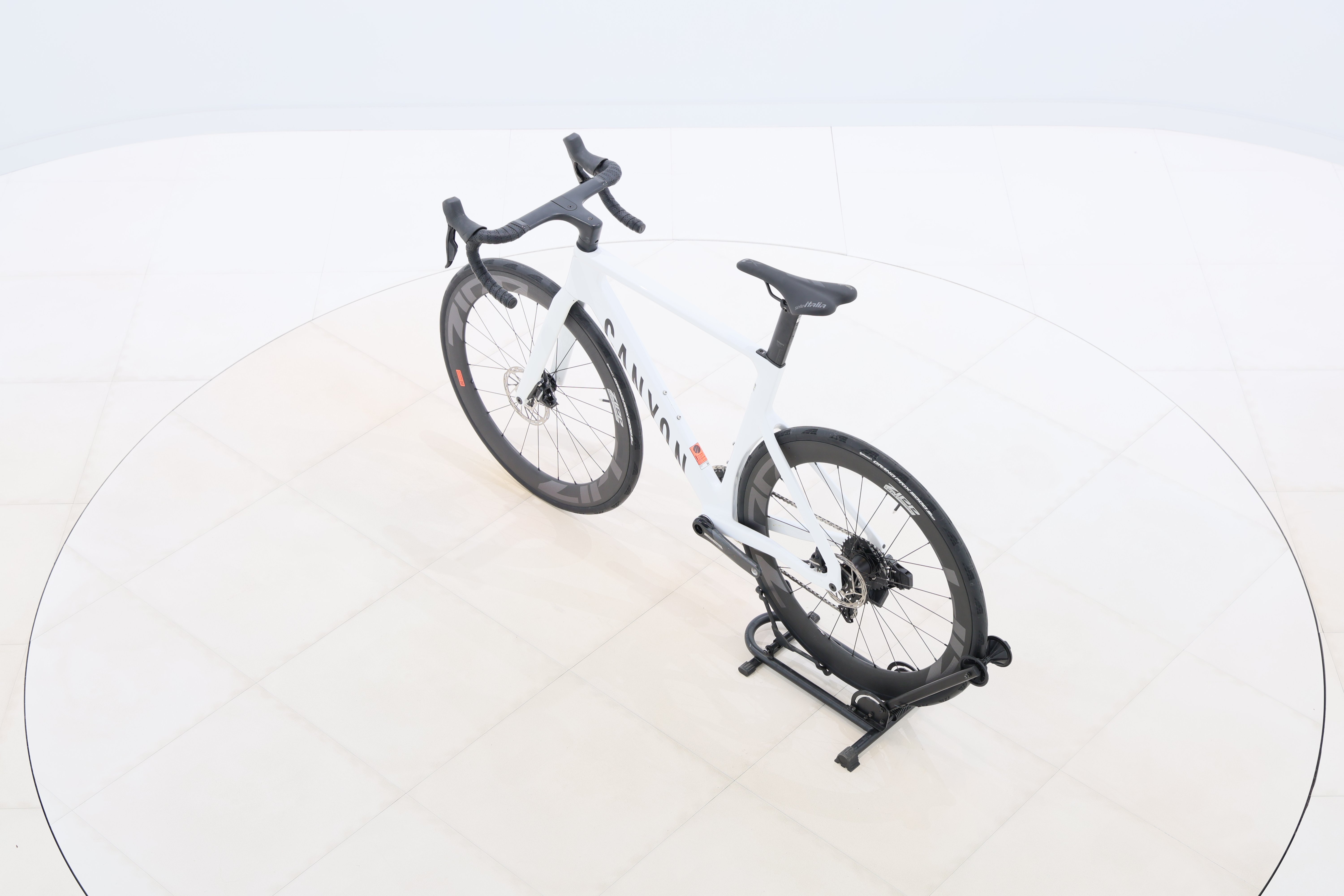 ea64de74-9a7d-48e8-9afb-611ec0bda349