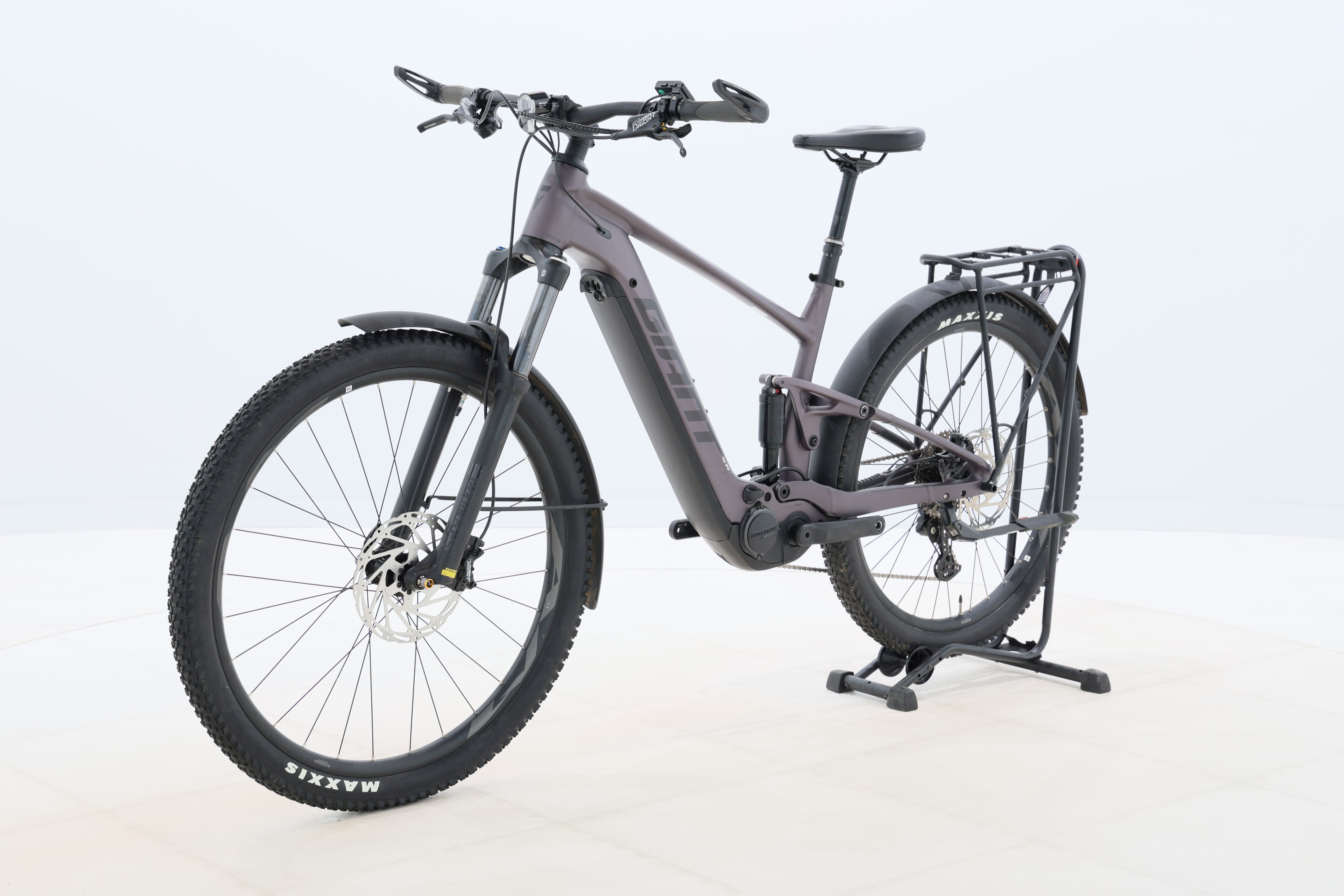 e7b5b61b-8038-4ae9-b8d2-e3a0572d2751