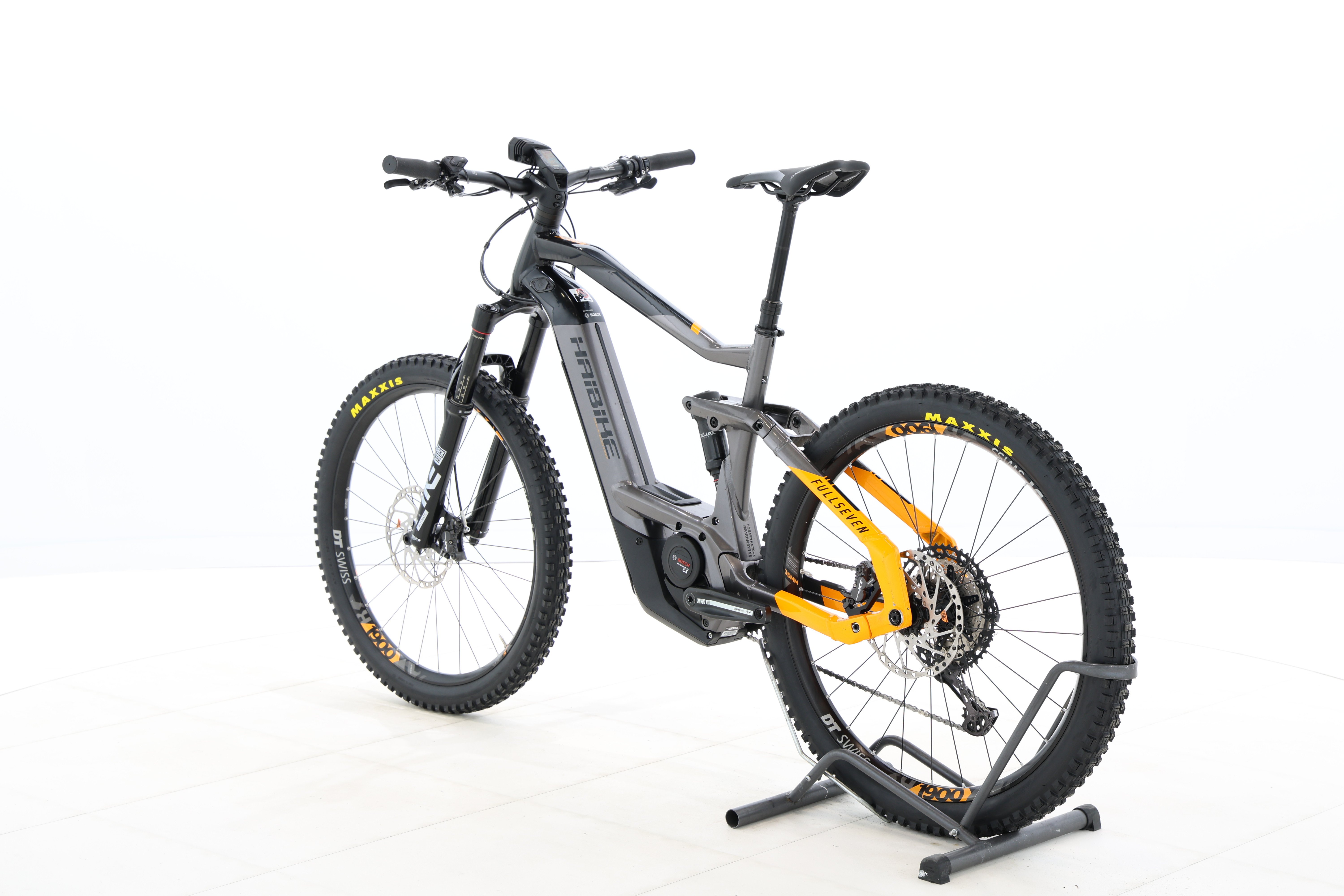 634c9989-ce48-4dda-b8de-ba4972871669