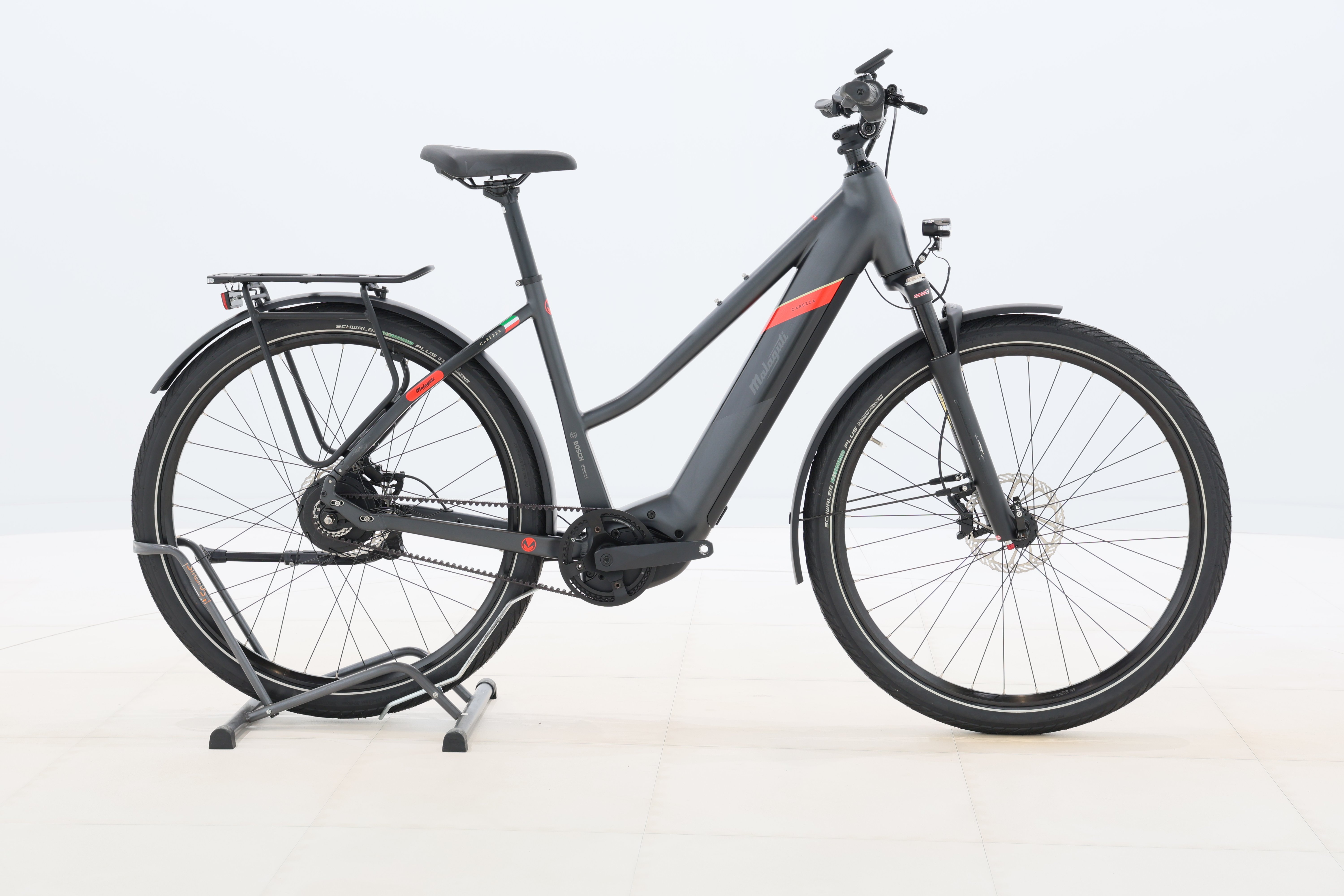 55d8c613-b9e9-4186-b170-7817a41e8139