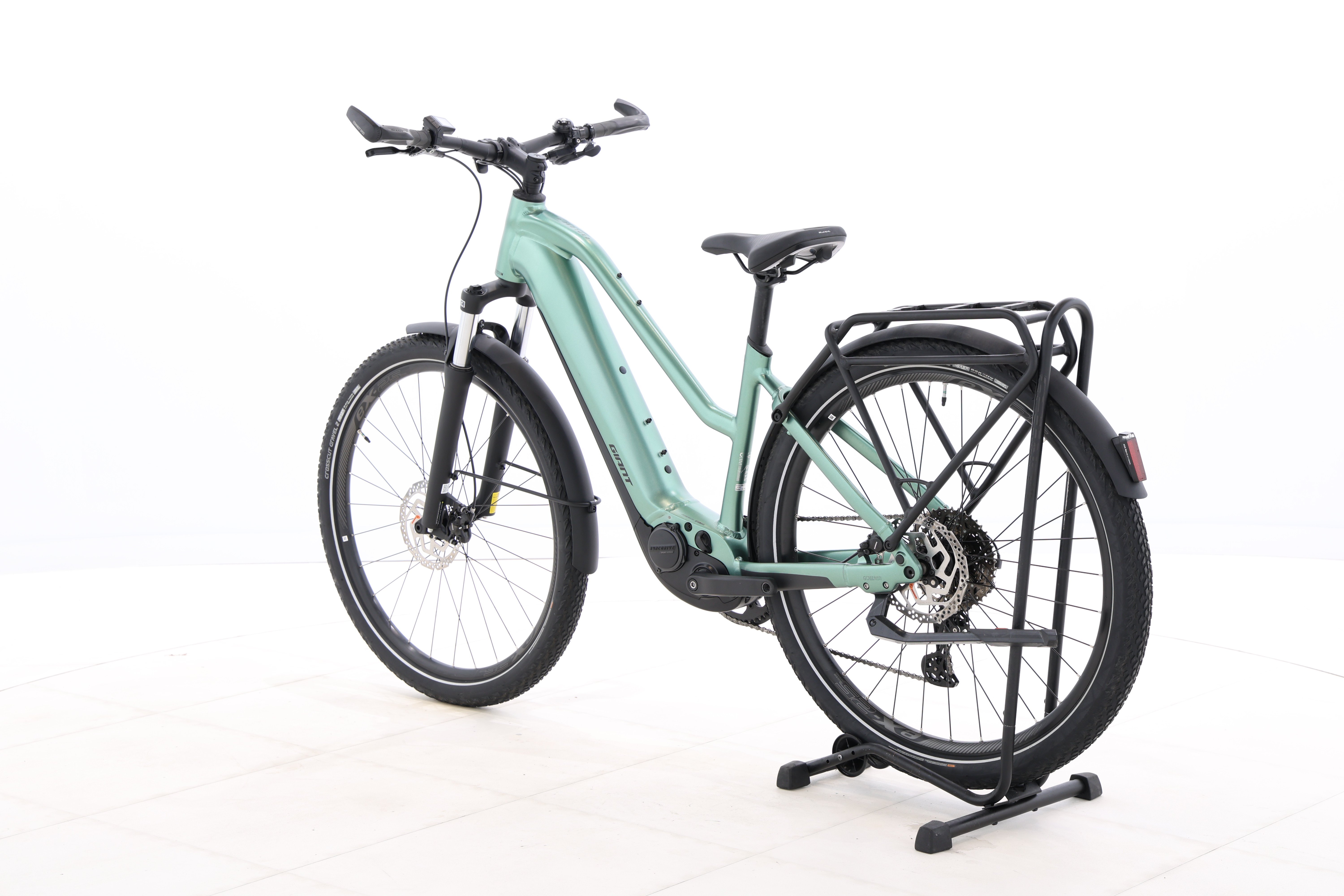 ecc604ea-9649-4113-a16e-20ba56e2fdb5