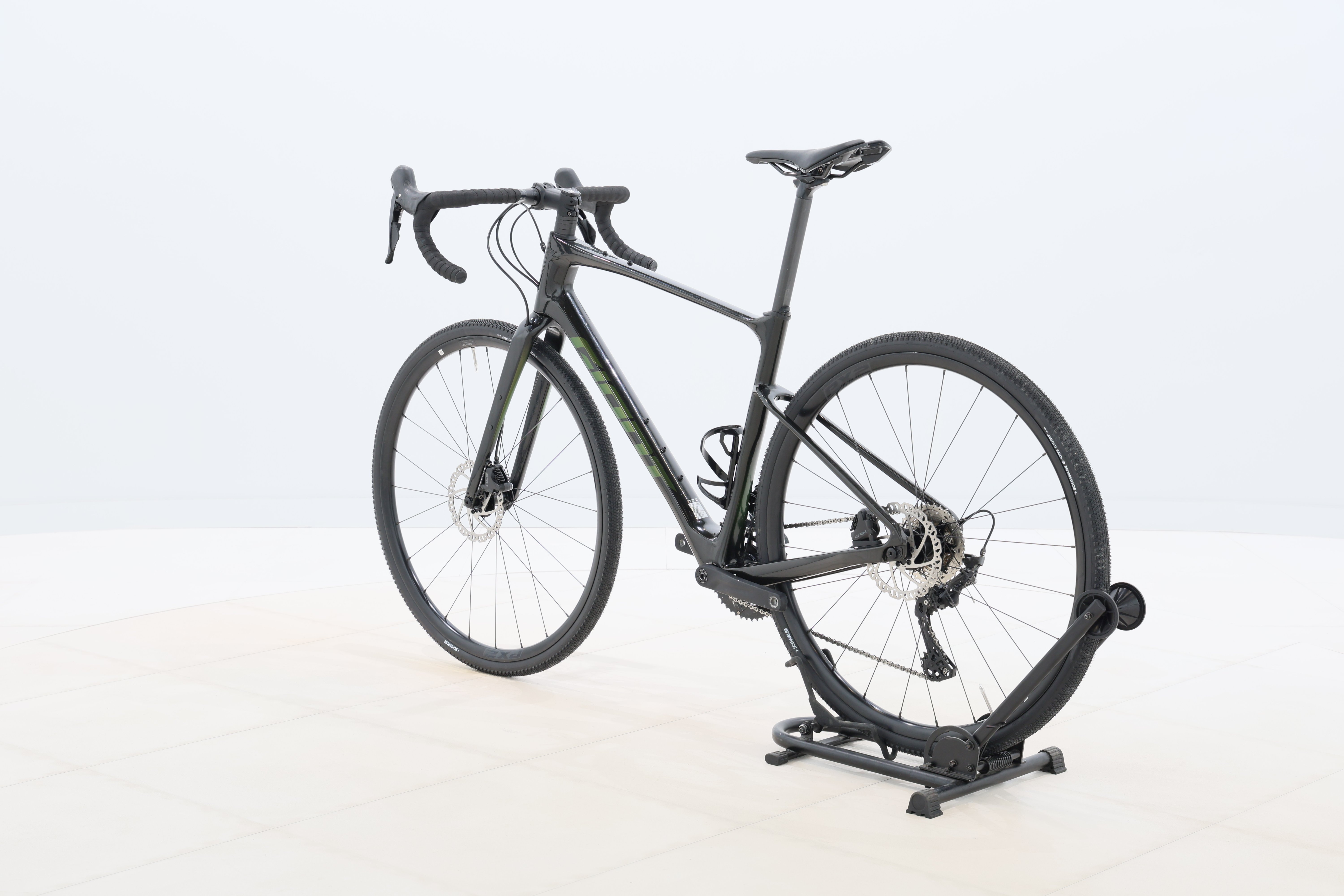 14a97f21-8bad-471e-af7f-ba2447cc9008