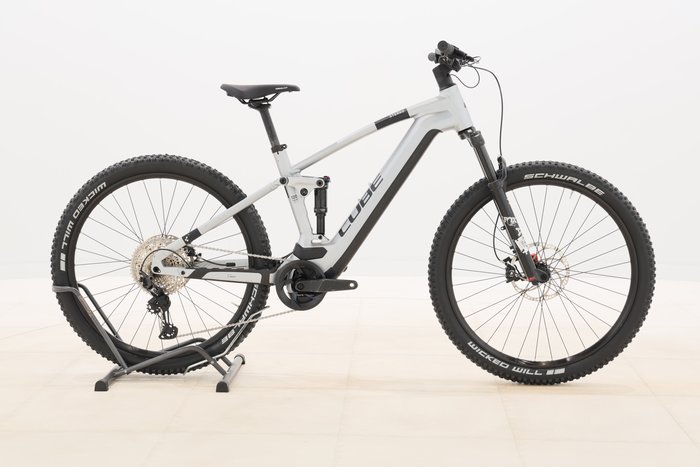 Cube STEREO HYBRID 120 RACE 750 2024