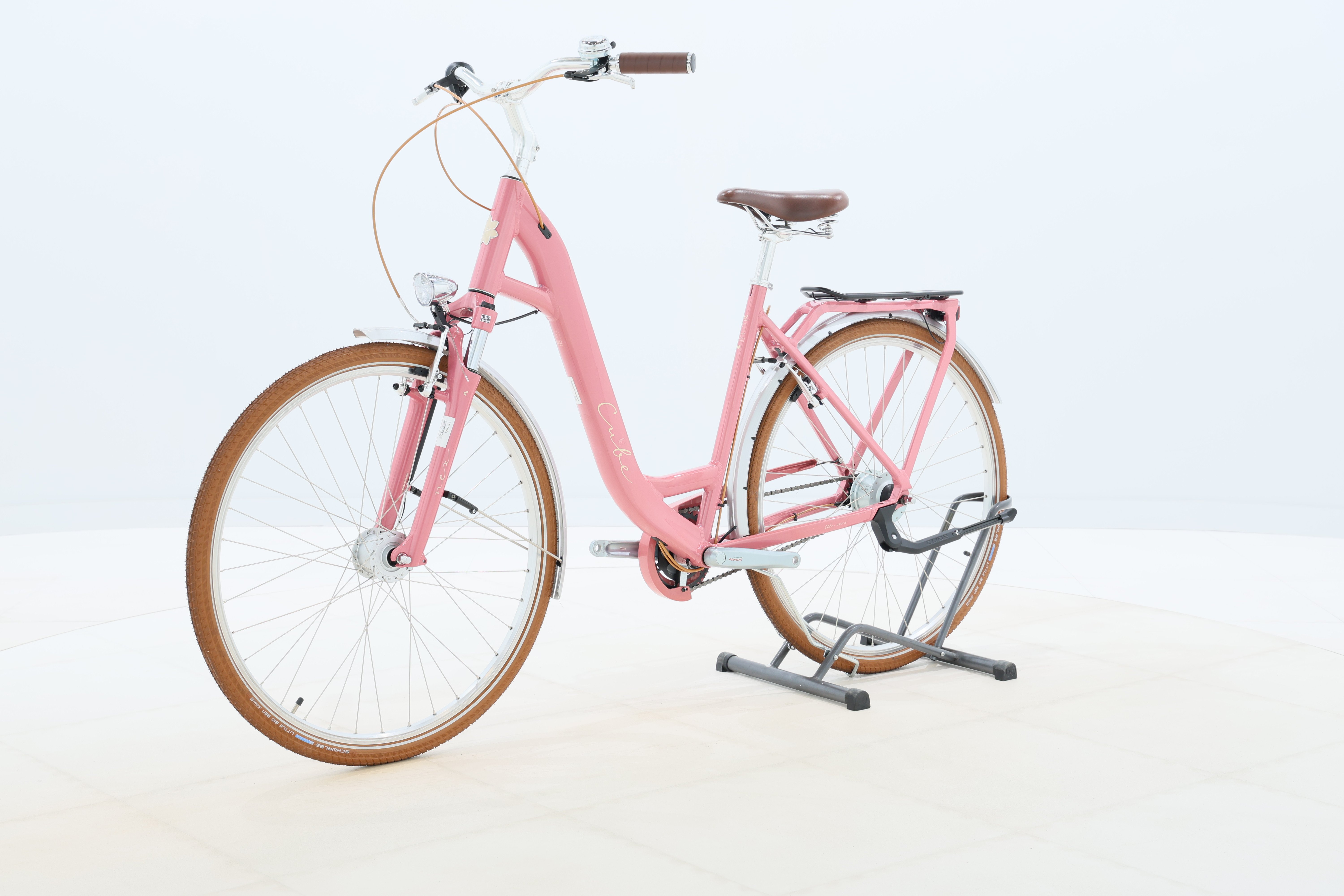 43f72b54-b248-41e2-8ba3-f3cf6f3cbbf8