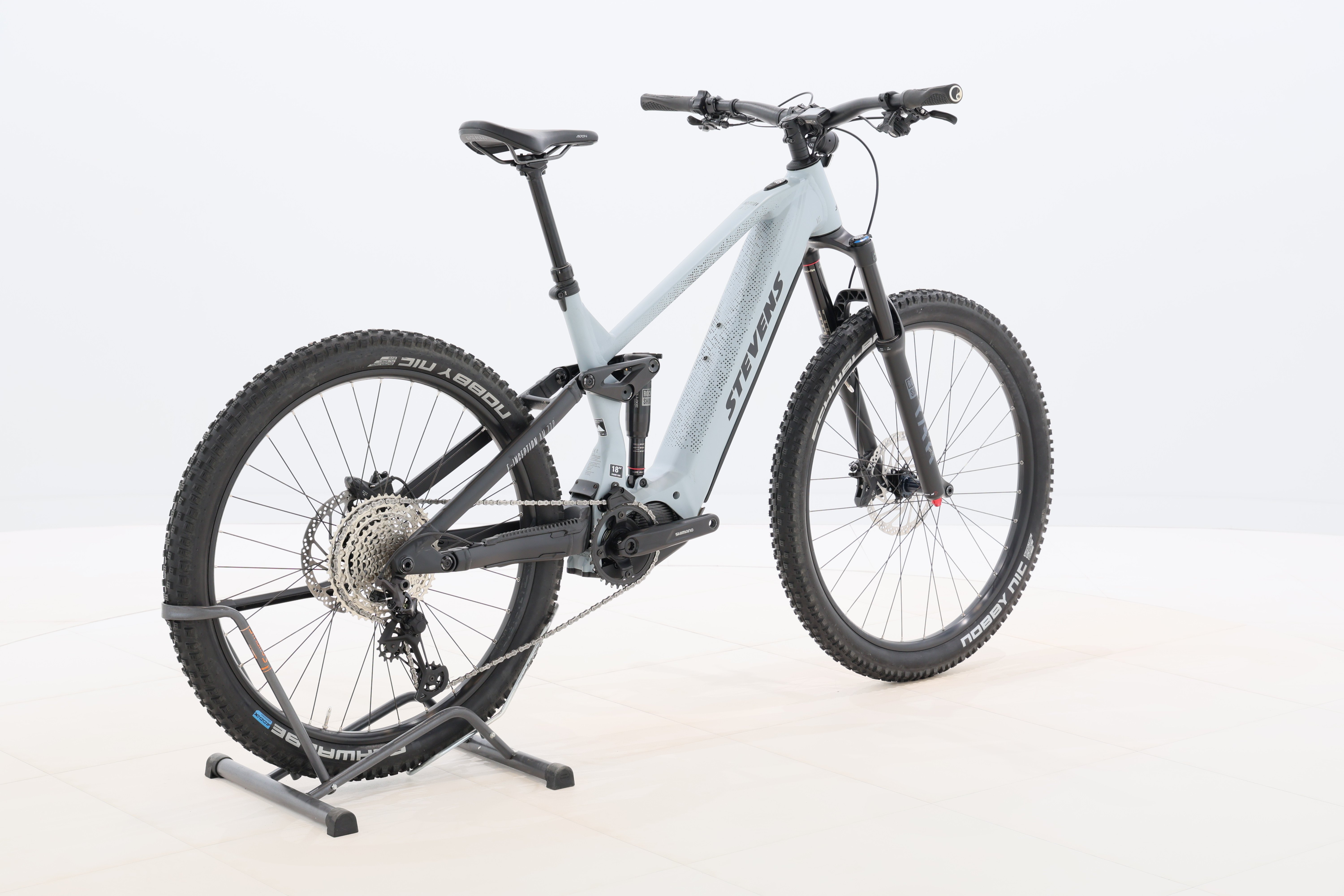 07084575-c108-4c9b-8df8-a72023dc1d1c