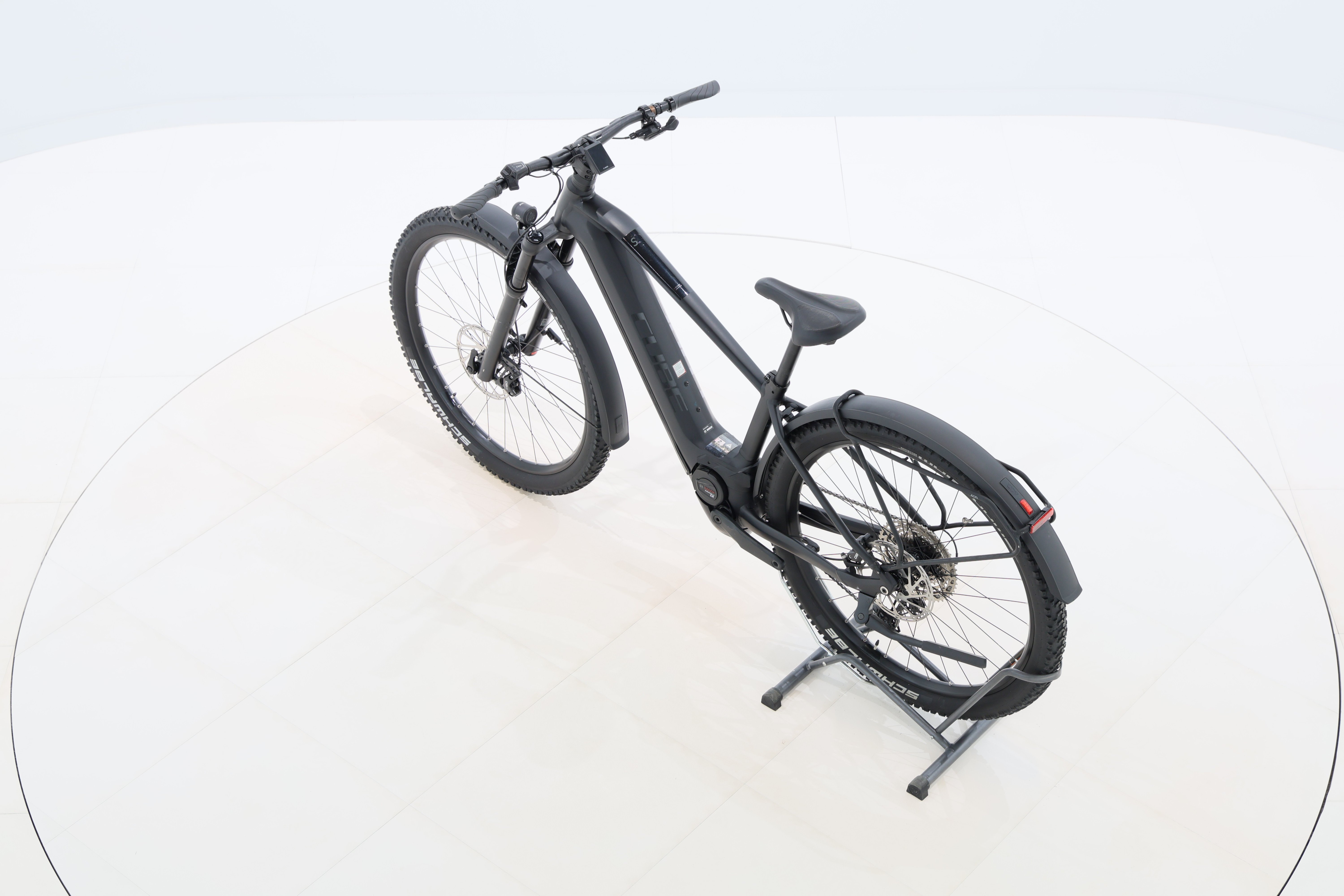 b48b06a2-55a7-41c2-a744-c8e1eedd7a8f