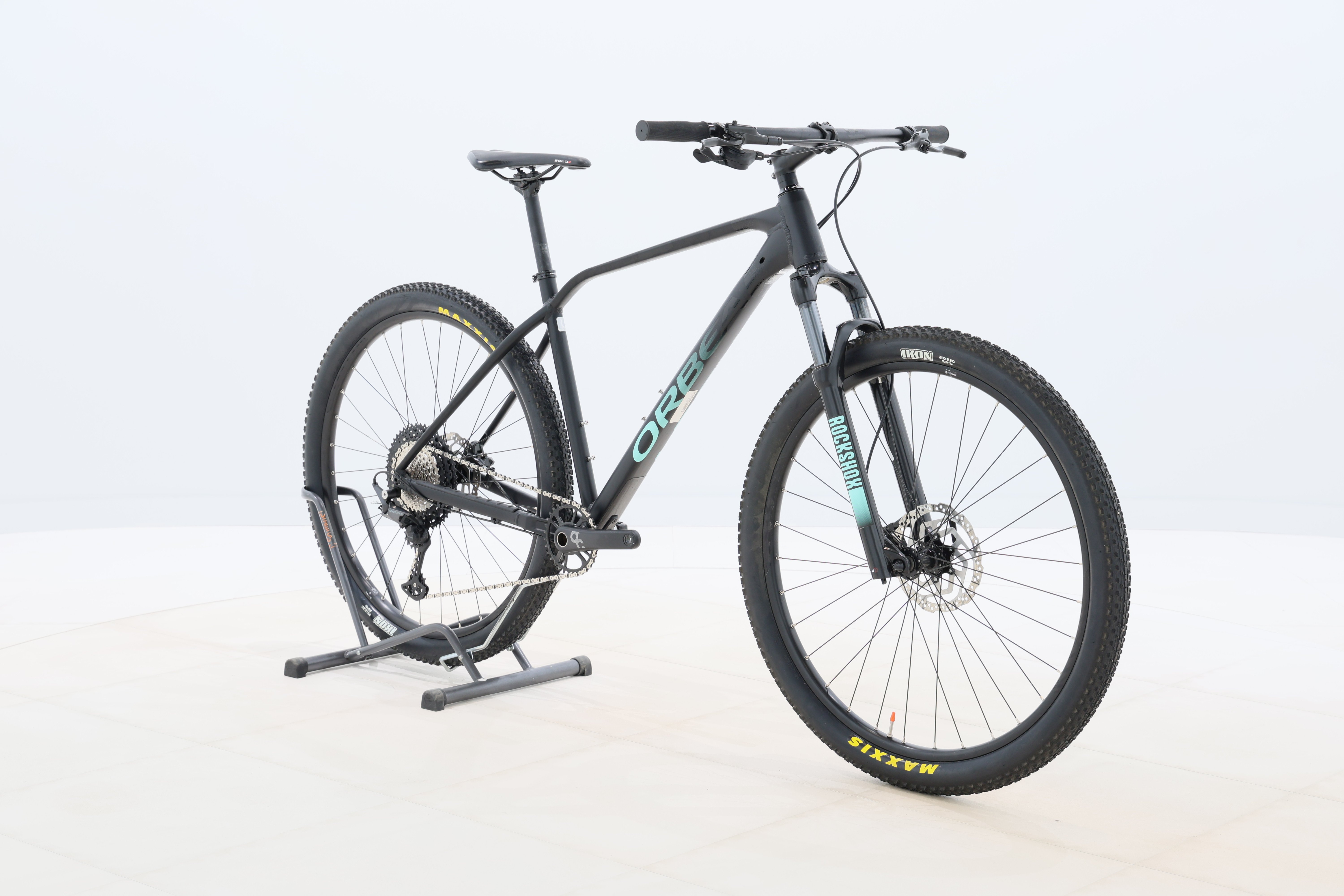 3d0a437a-e55d-4da3-a6e2-09d903a9cf6b