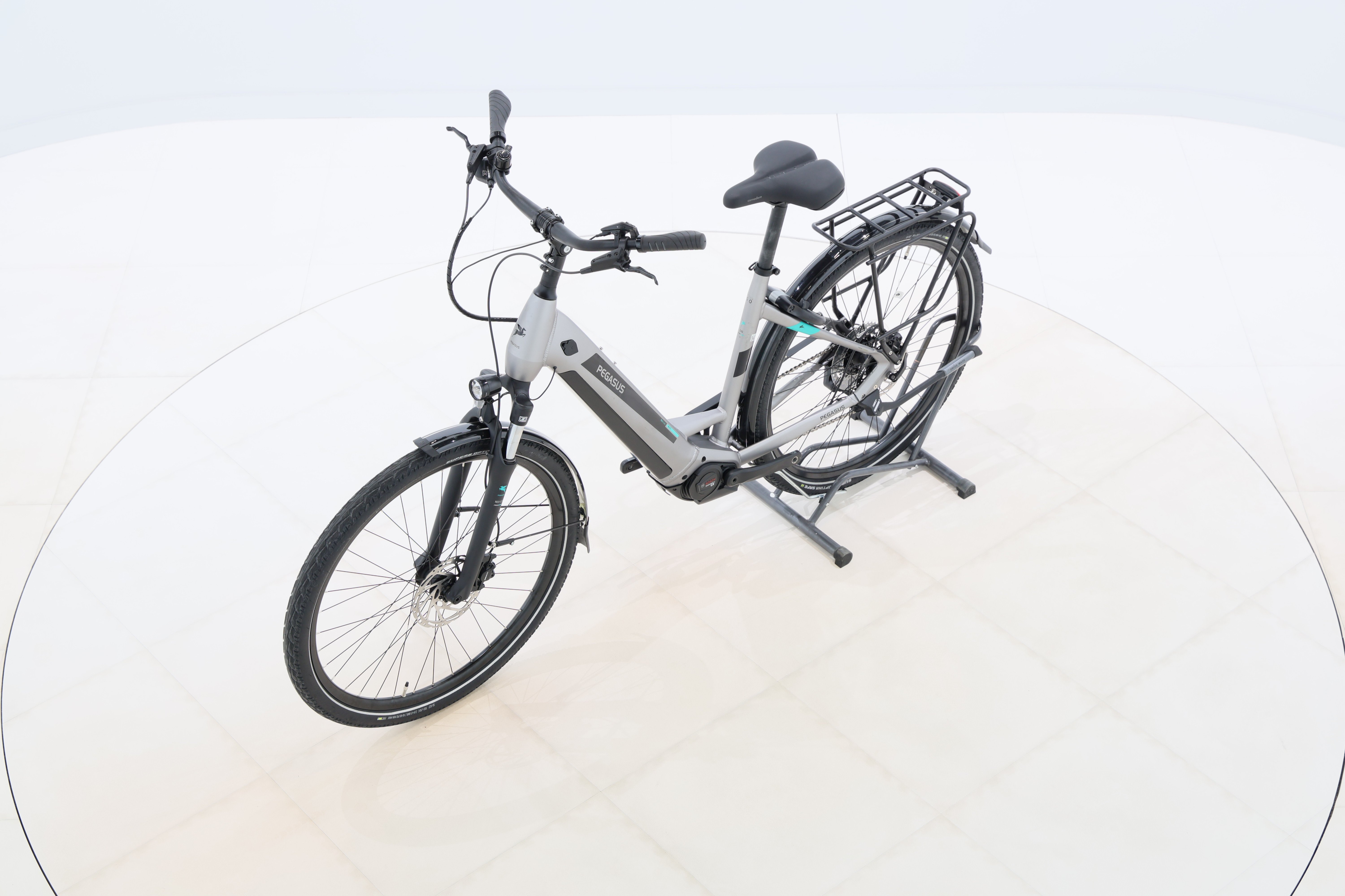 0ad04452-c1b4-46e3-bb5c-3f0e9aaecc03