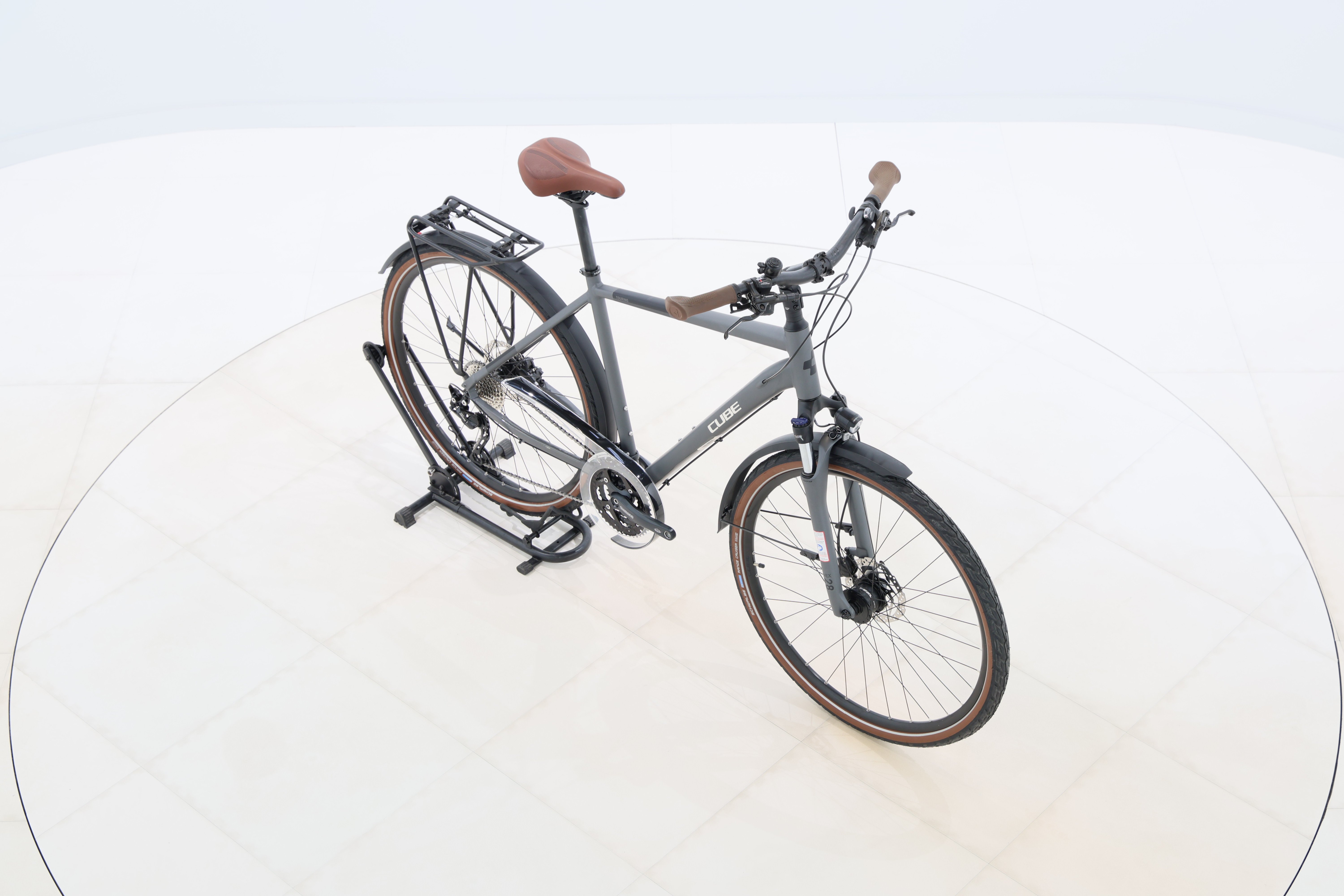 563e2726-d991-4c52-8c6e-b290640a4bae