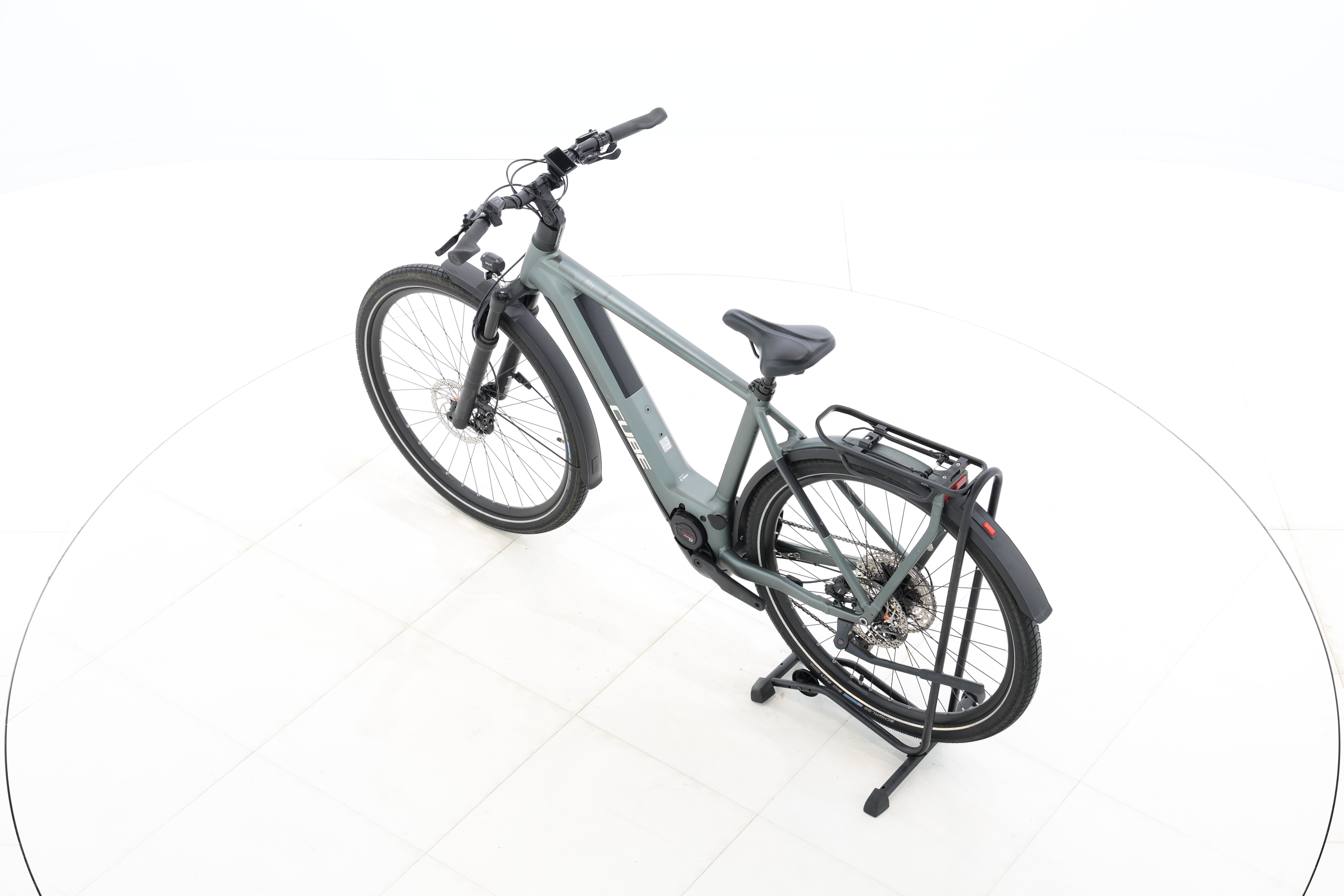 64cf259d-dc2e-49bc-be2f-fe7a6279a006