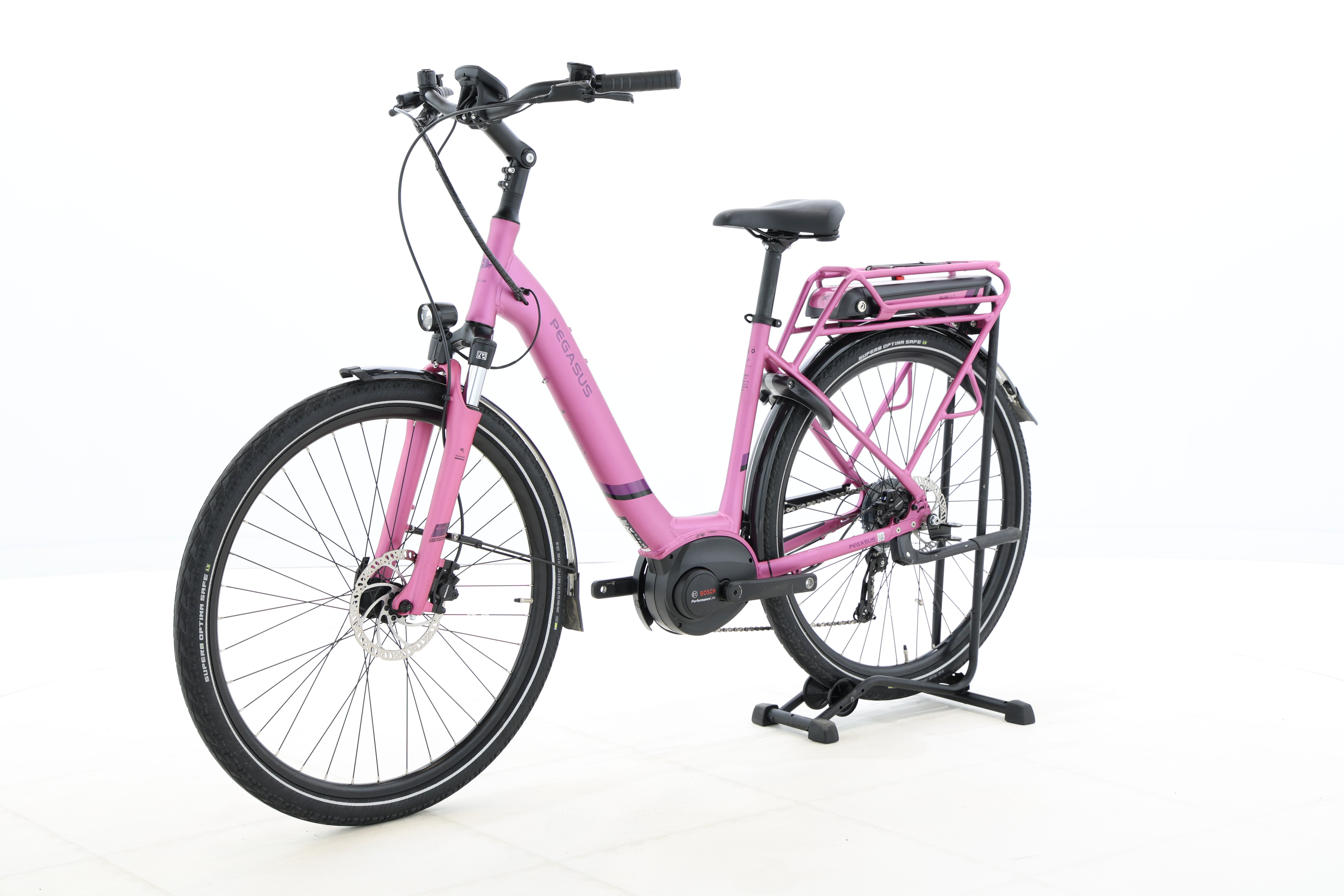 8dae663f-d9c3-4aa1-9d50-95a5277ed246