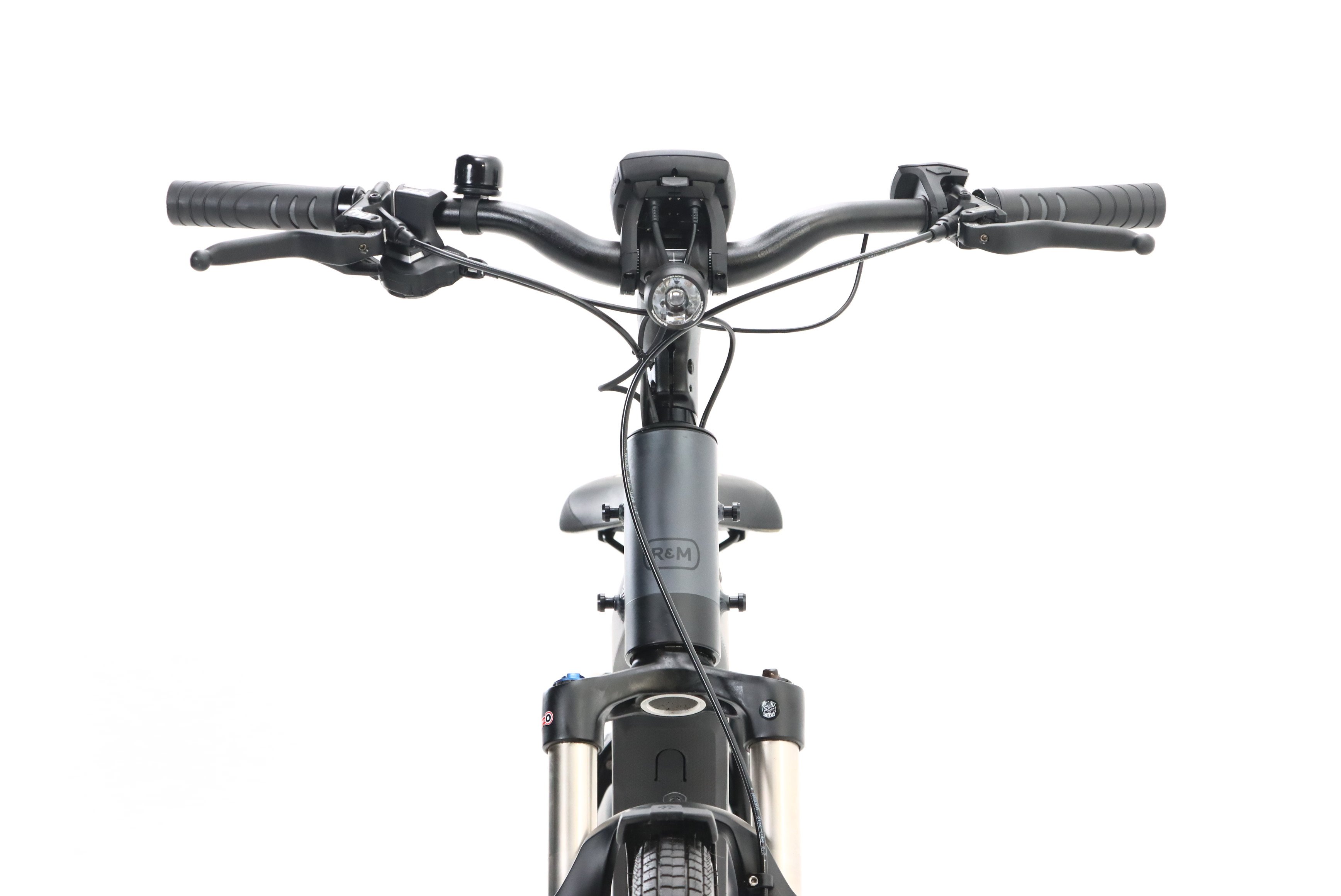 3b8d818c-703b-4c20-a552-044472903374