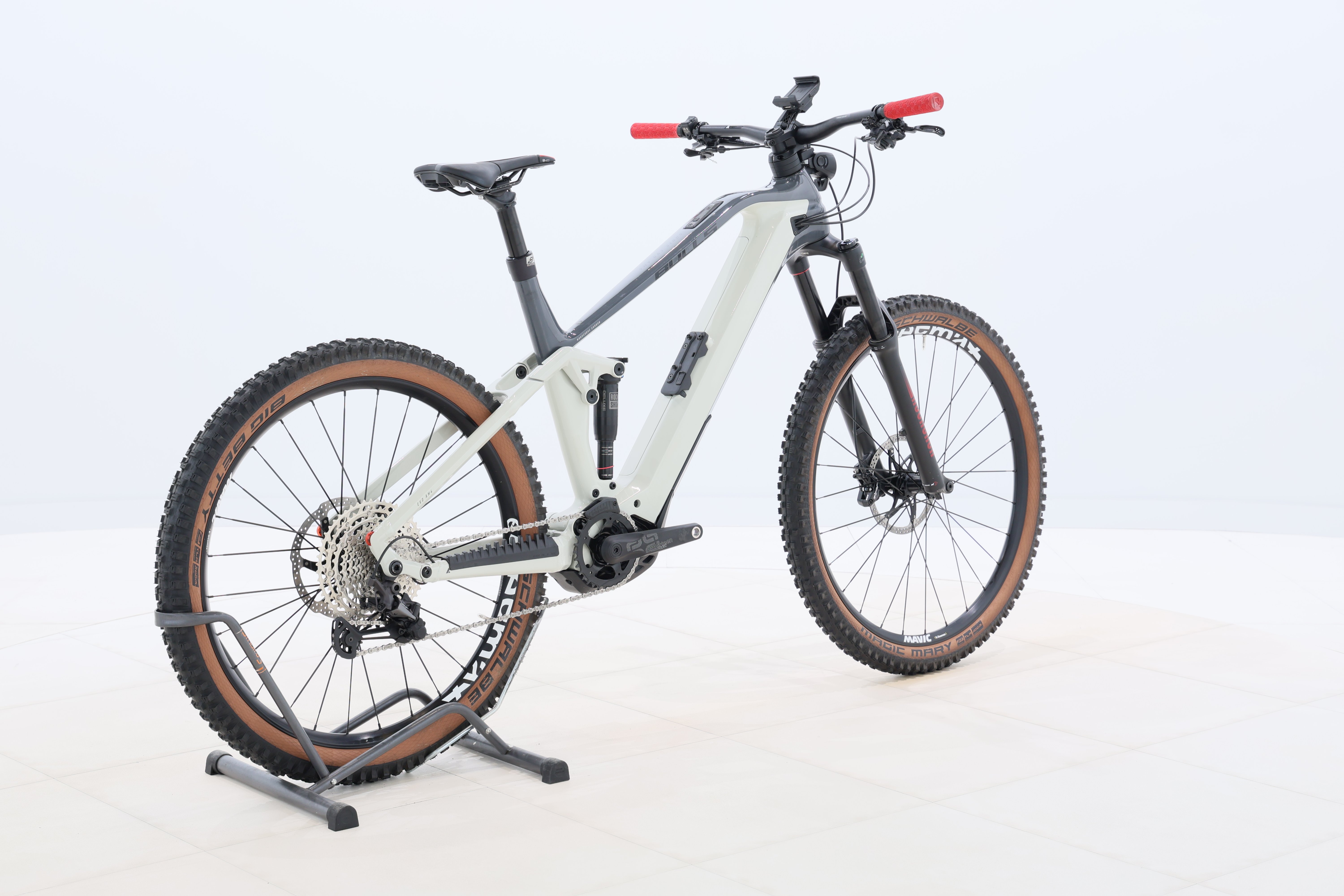 476cb597-65b7-4930-96c7-47297b9ef307