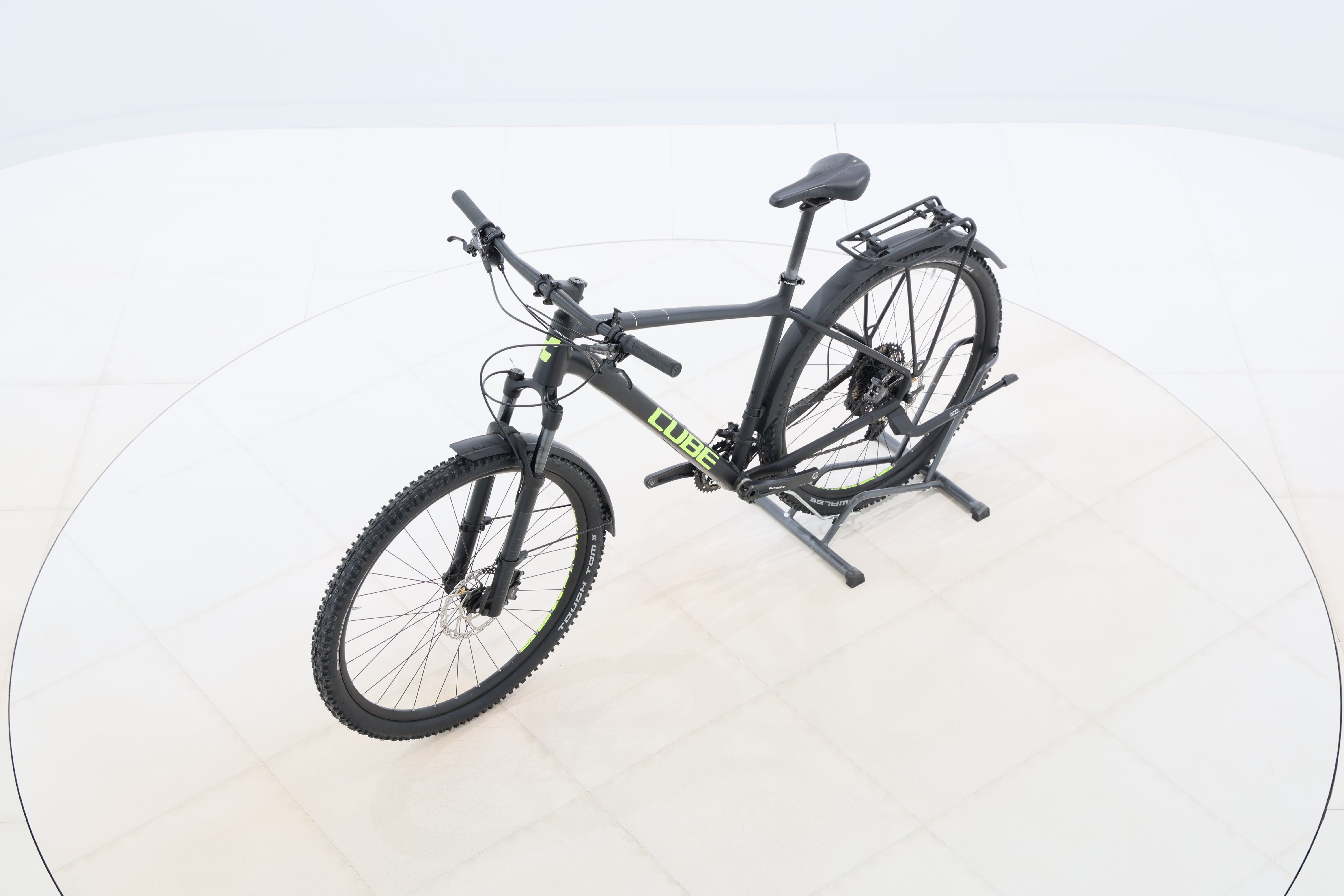 a87ae363-c505-4f3f-8d15-577abda9e236