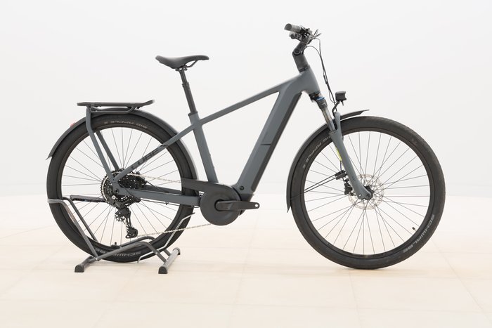 Cube Kathmandu Hybrid ONE 800 2025