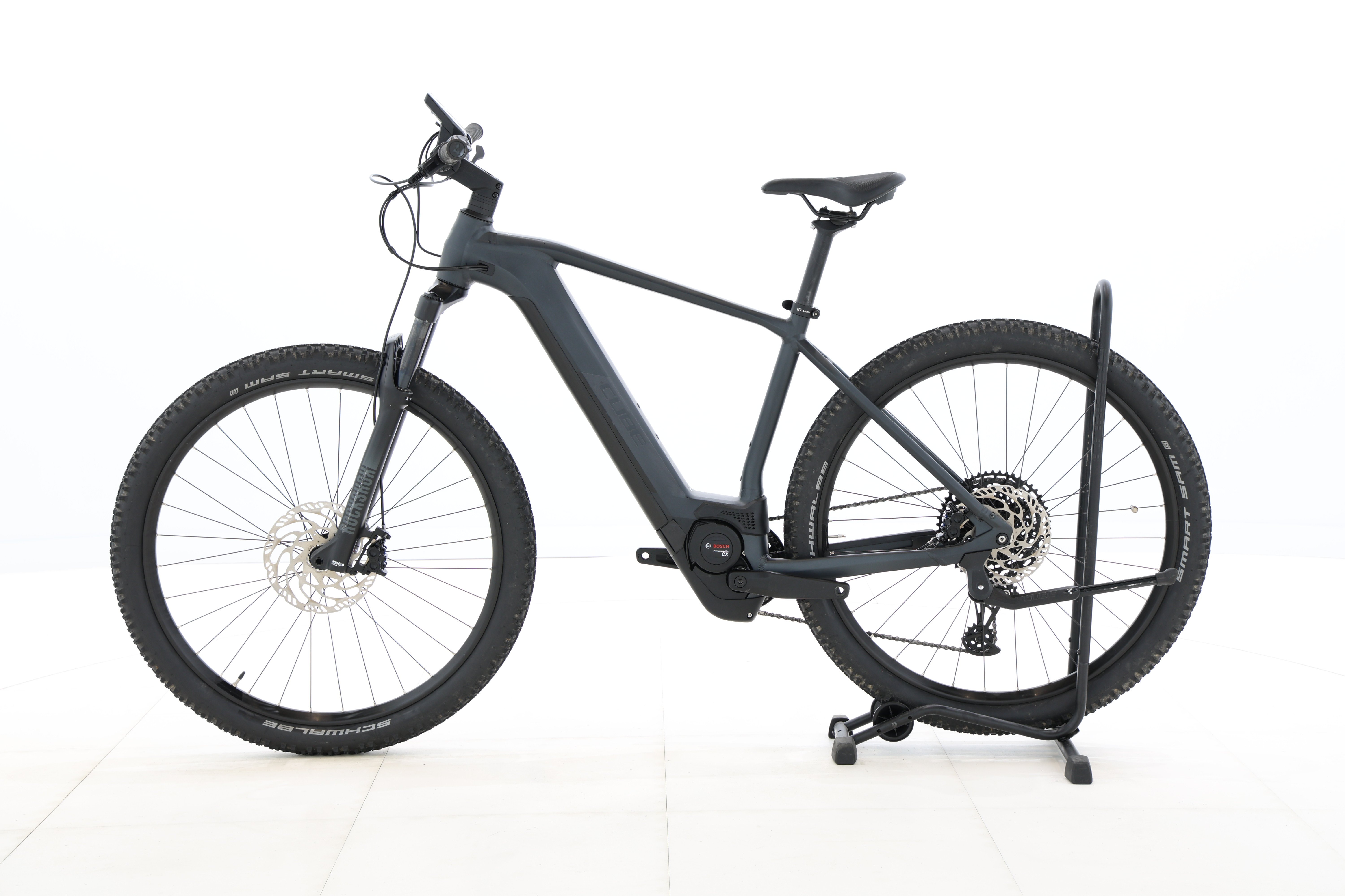 57e1085a-c9b6-4bba-b90b-84f2f6852d76